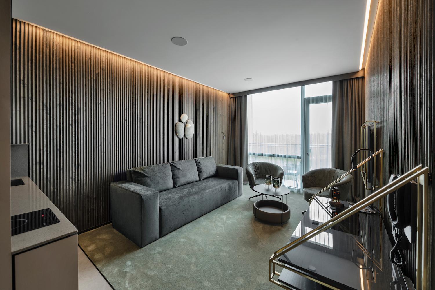 Suite with Kitchen and Balcony and SPA Access - Photo 1