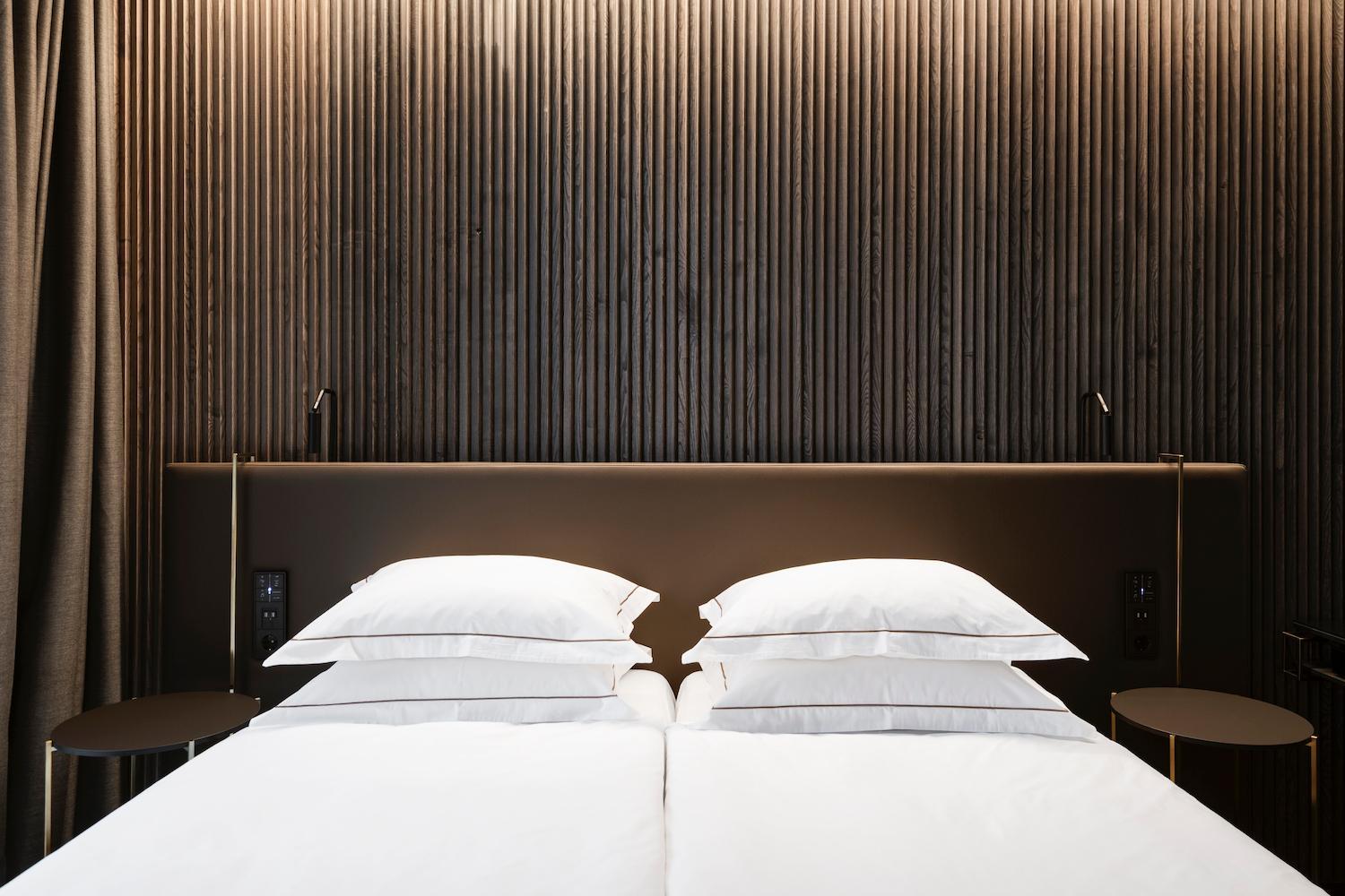 Standard Twin Room with Balcony and Spa Access - Photo 3