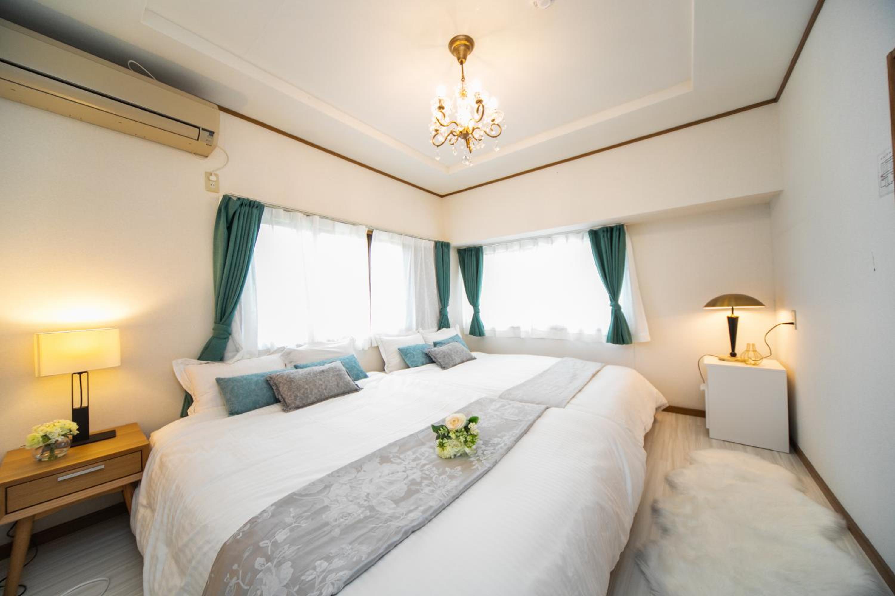 Three-Bedroom House - Photo 1