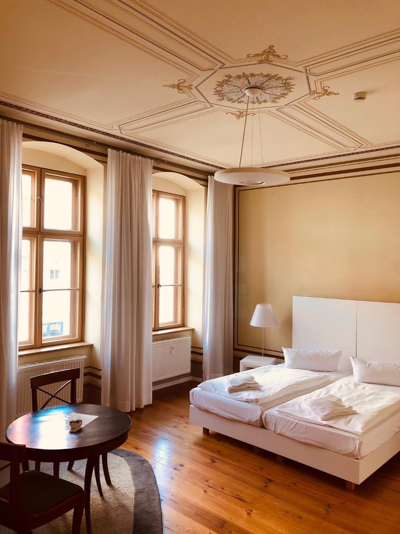 Deluxe Double or Twin Room photo 2