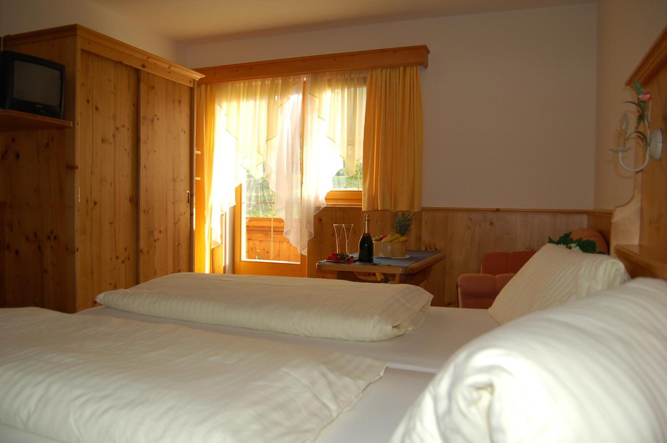 Double Room - Photo 11