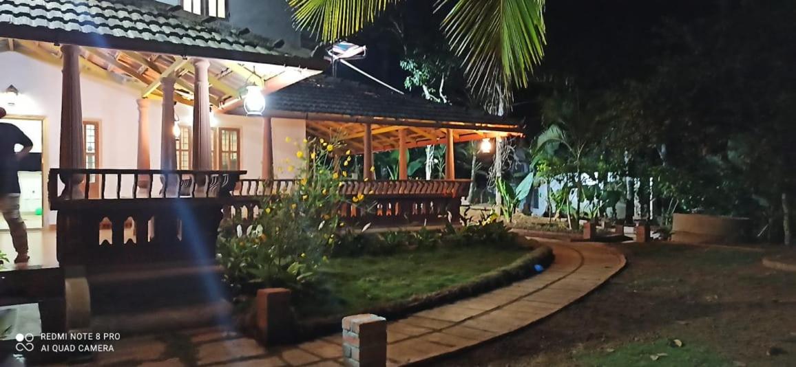 Villa with Garden View photo 3