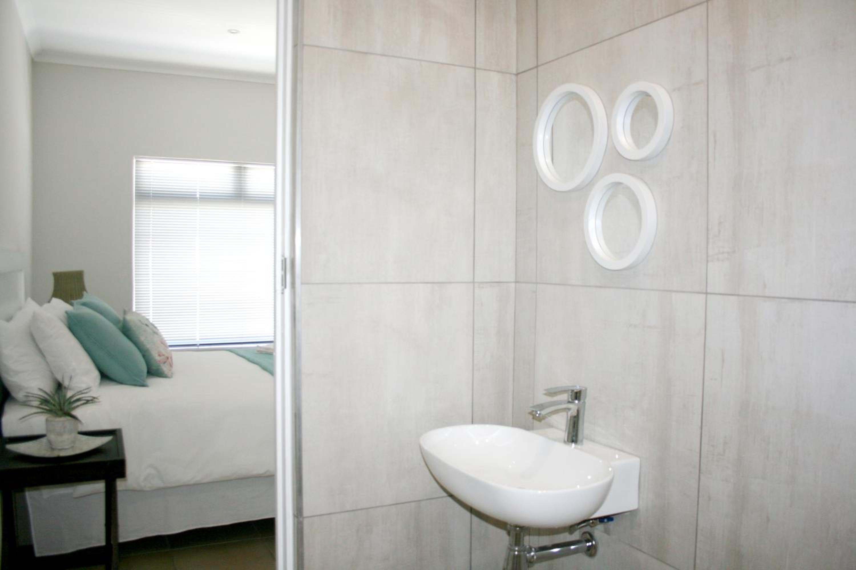 Family Suite - Photo 14