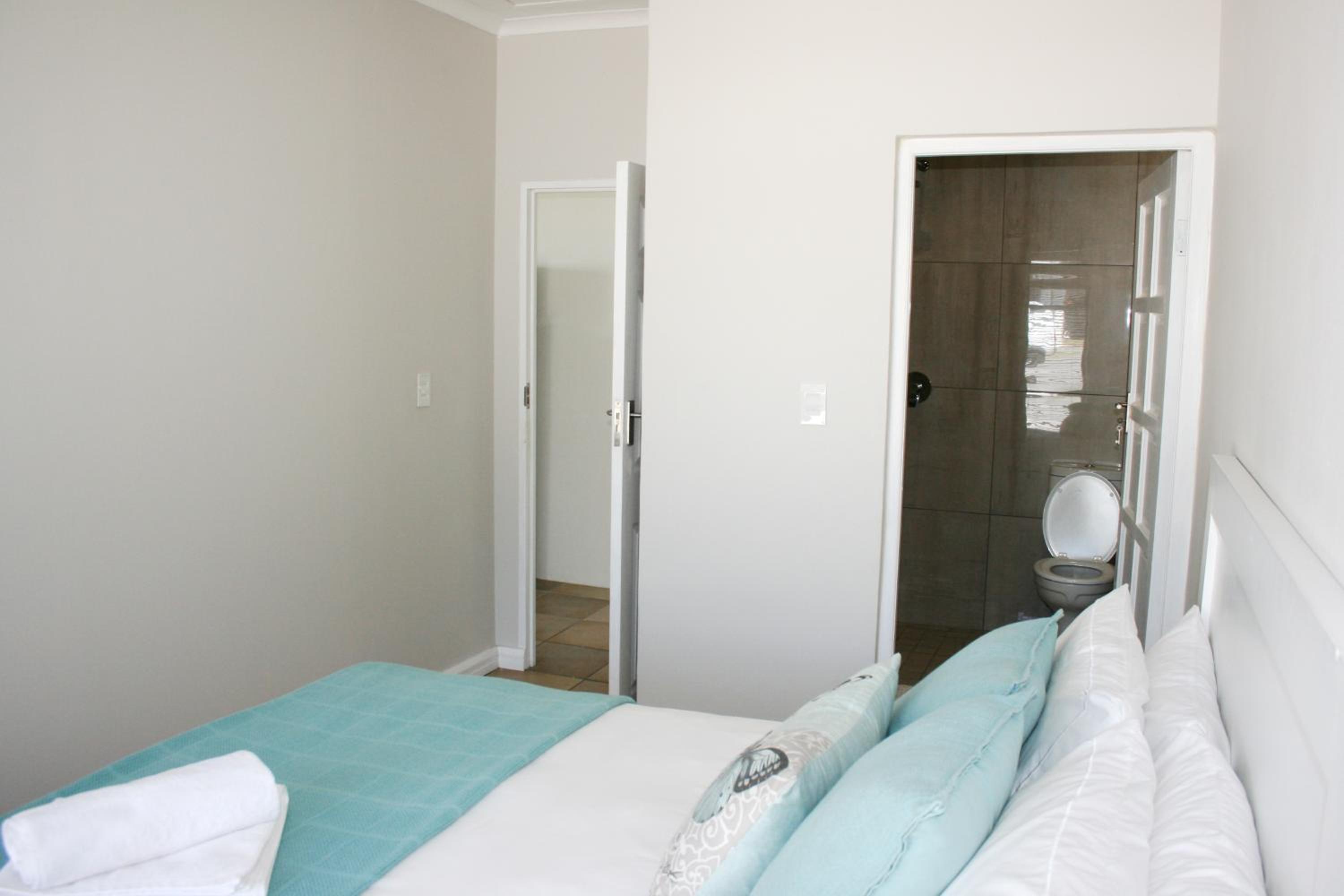 Family Suite - Photo 11