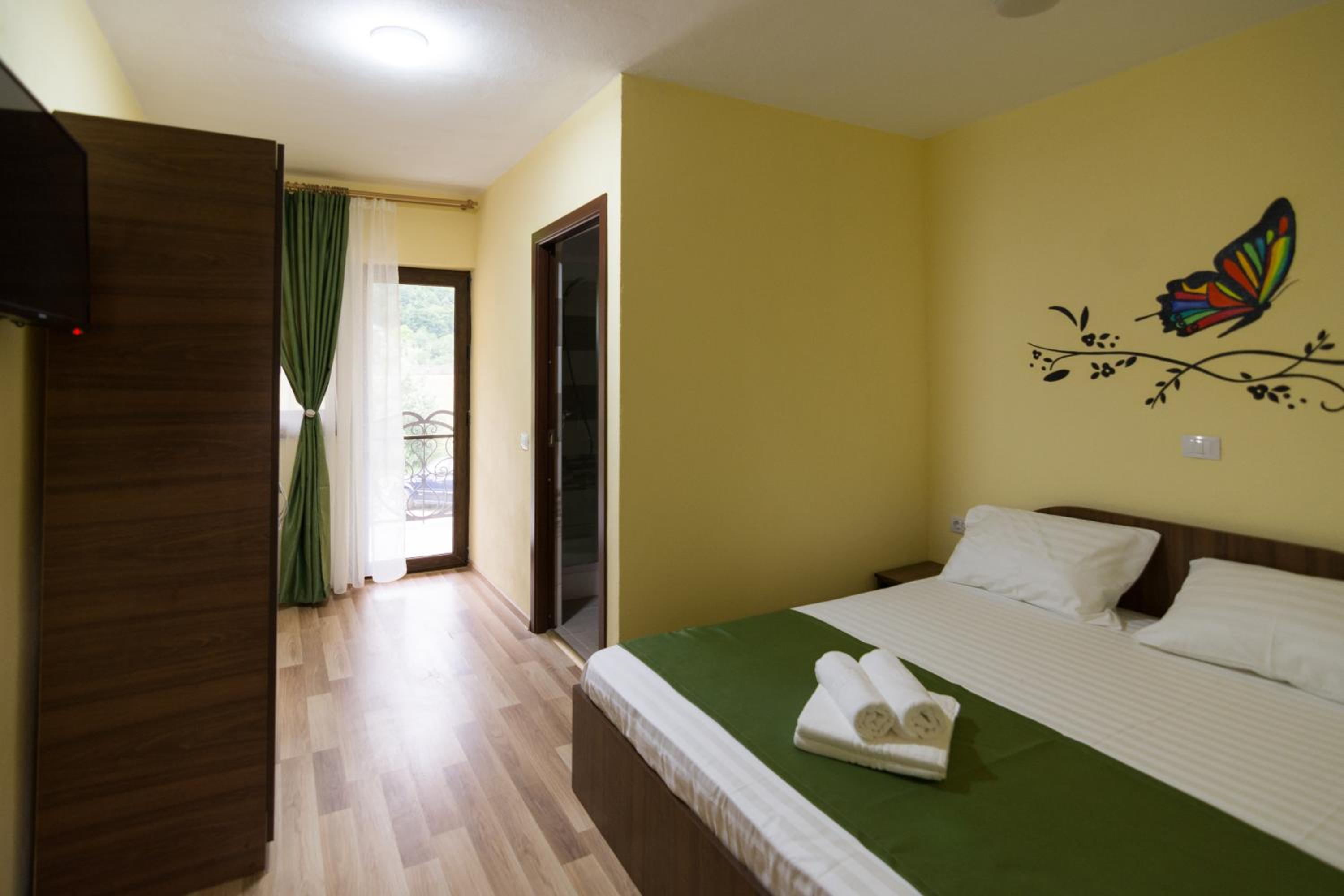 Double Room with Terrace - Photo 5