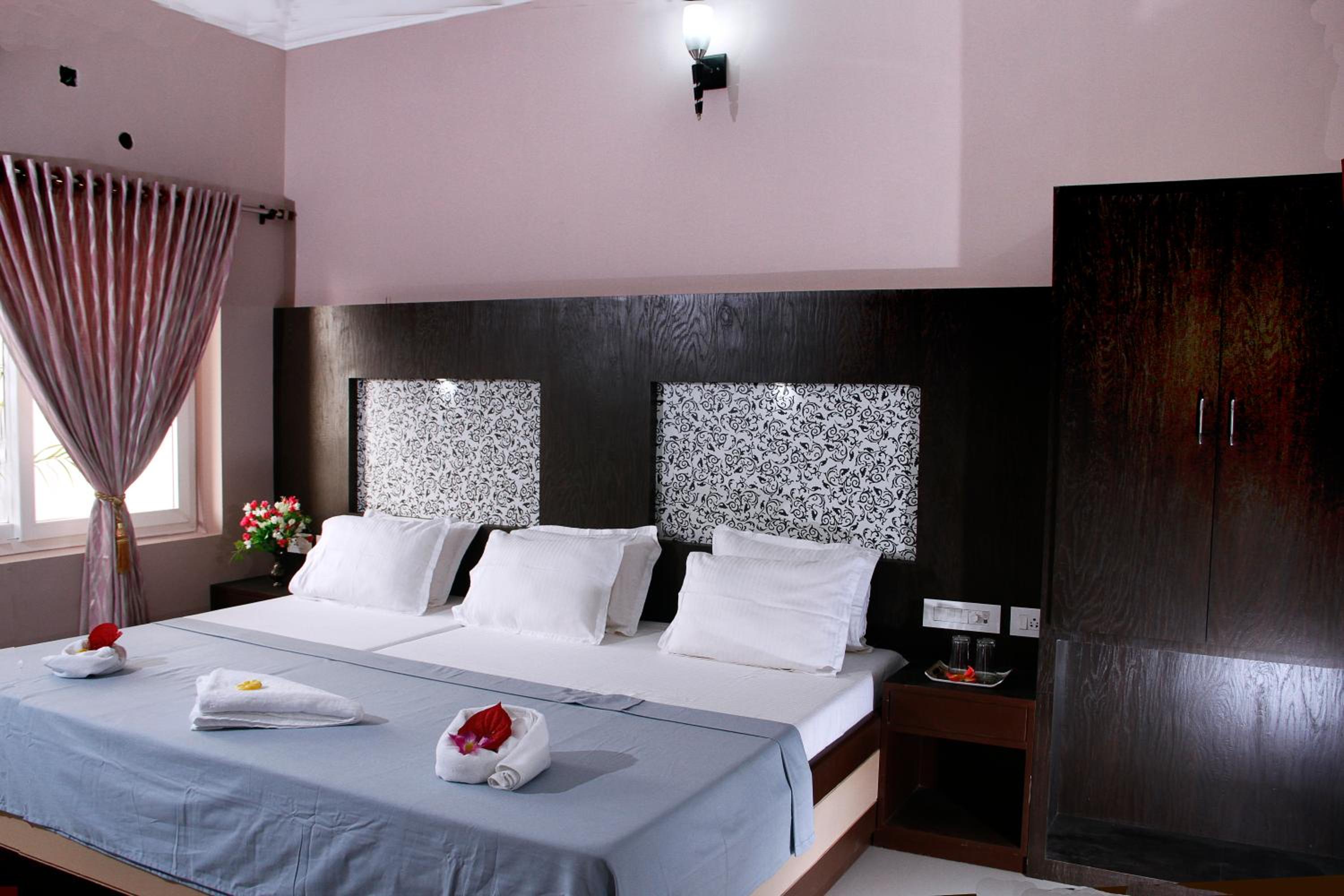 Deluxe Triple Room - Photo 2