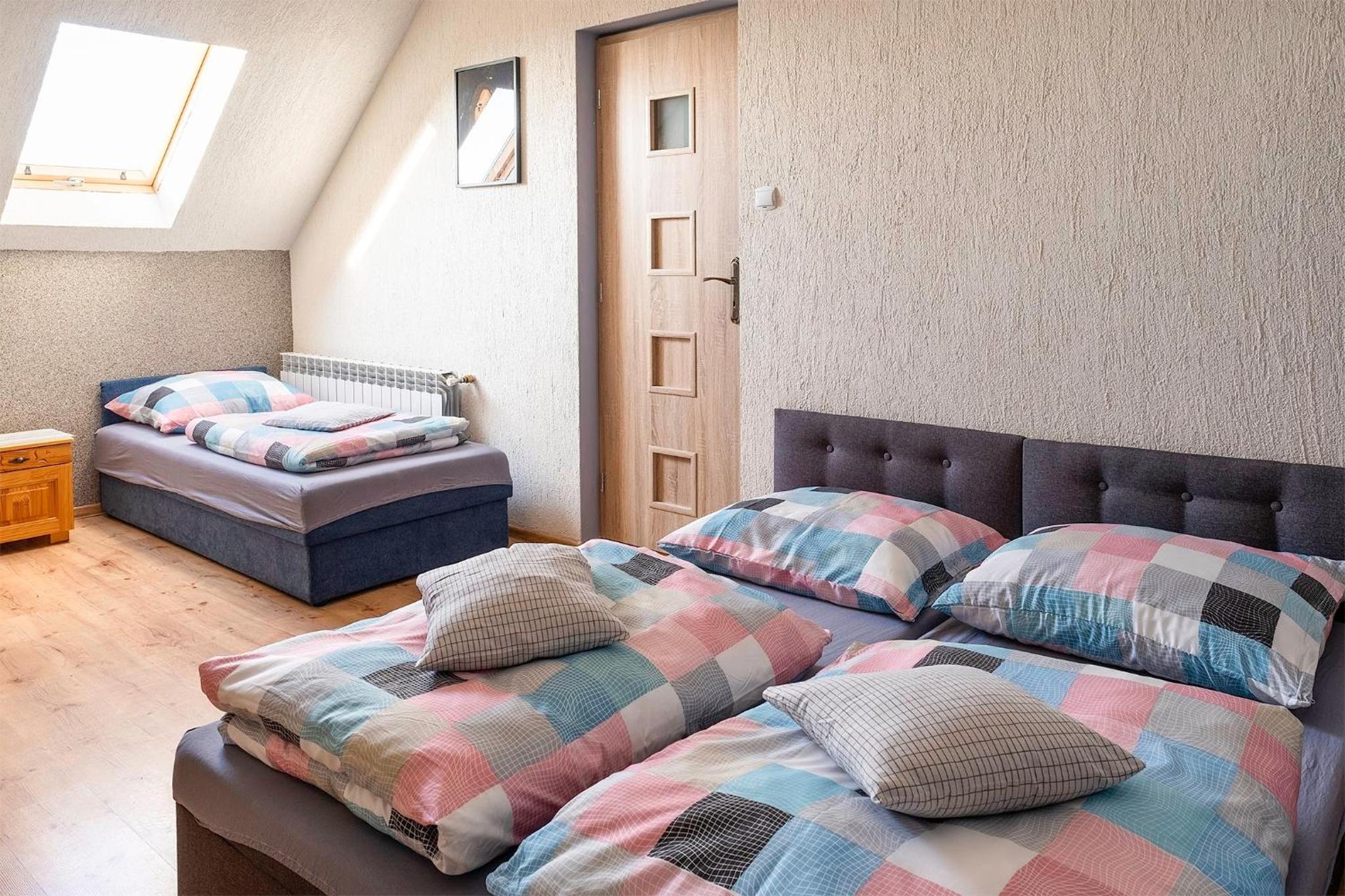 Triple Room - Photo 1