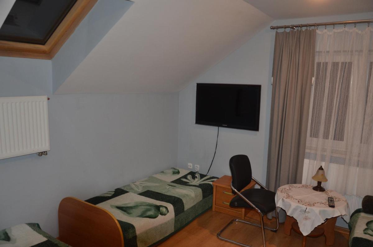 Family Studio - Photo 20