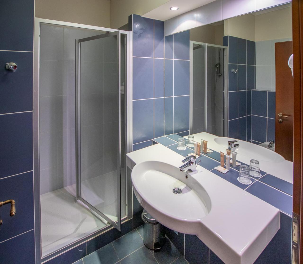 Superior Double or Twin Room photo 2