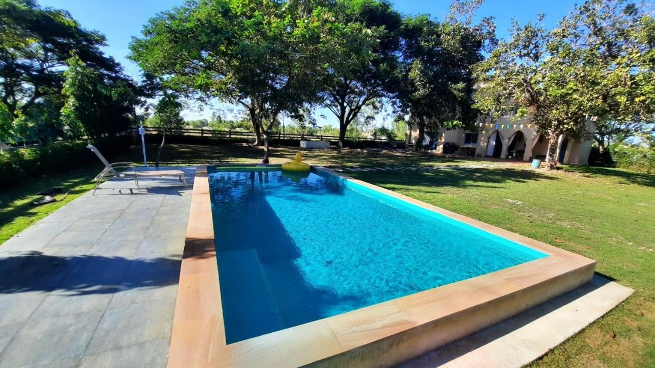 Villa - Photo 2