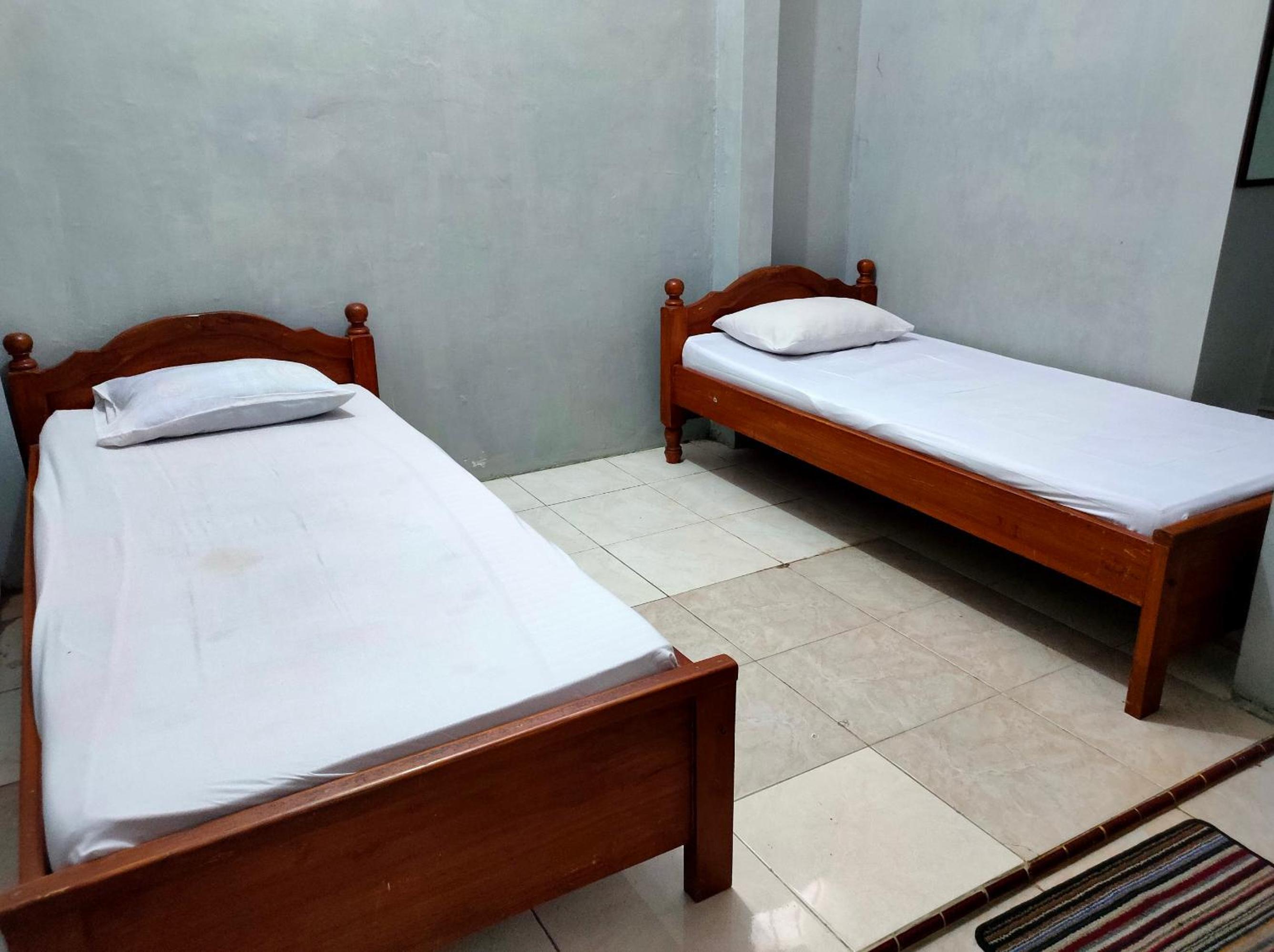 Standard Twin Room photo 3