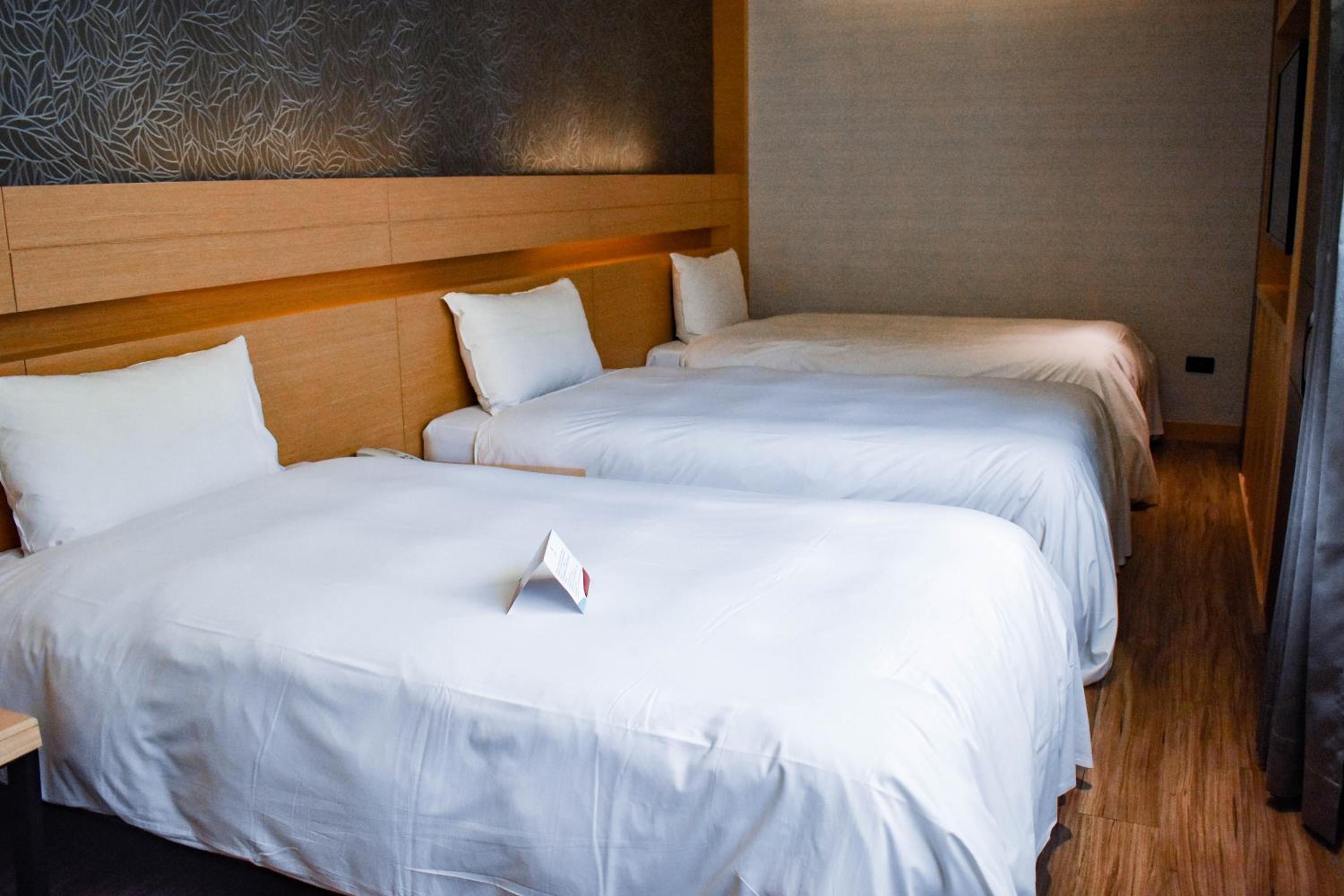 Executive Triple Room photo 2