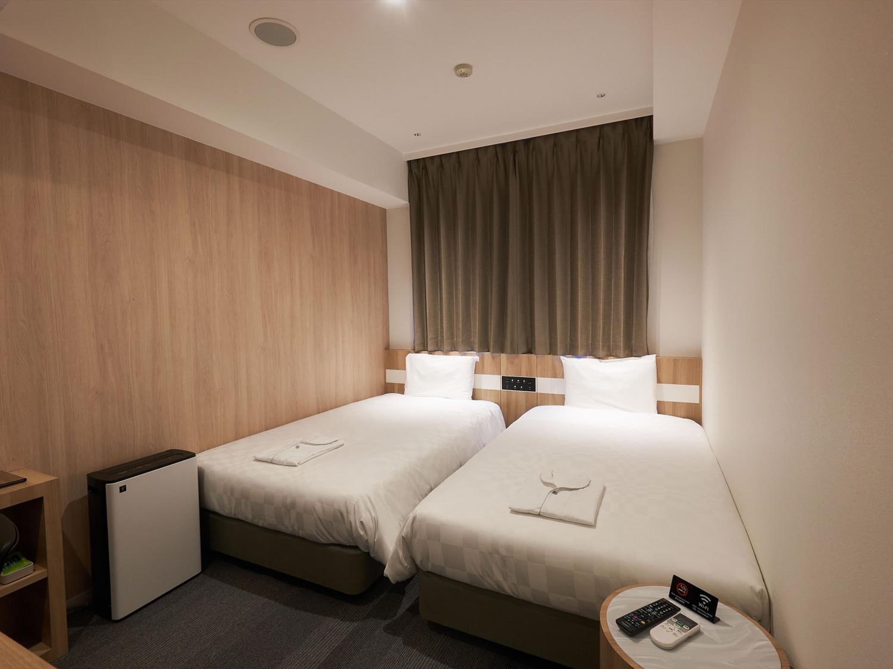 Twin Room - Photo 1