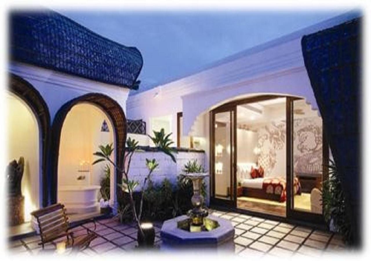 Deluxe Villa with Private Courtyard