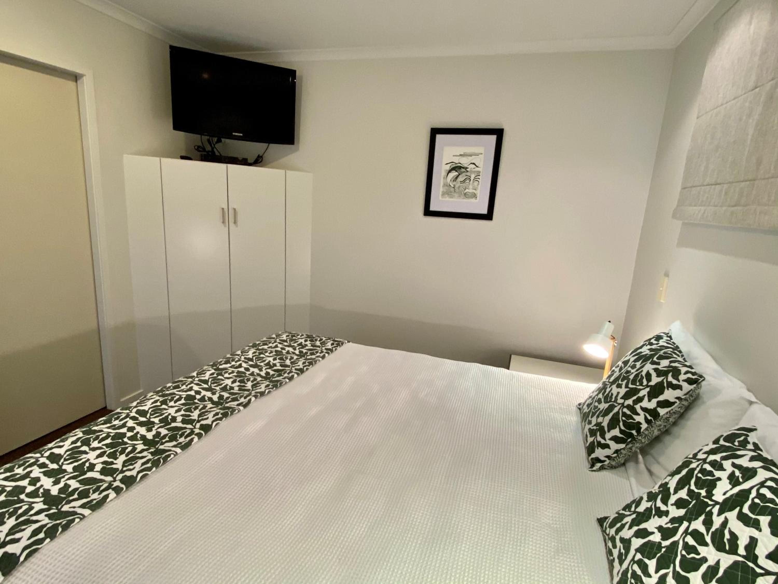 Deluxe Junior Suite - Photo 11