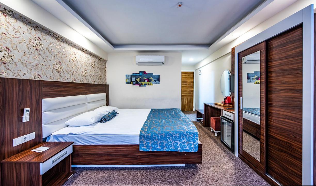 Double Room - Photo 2