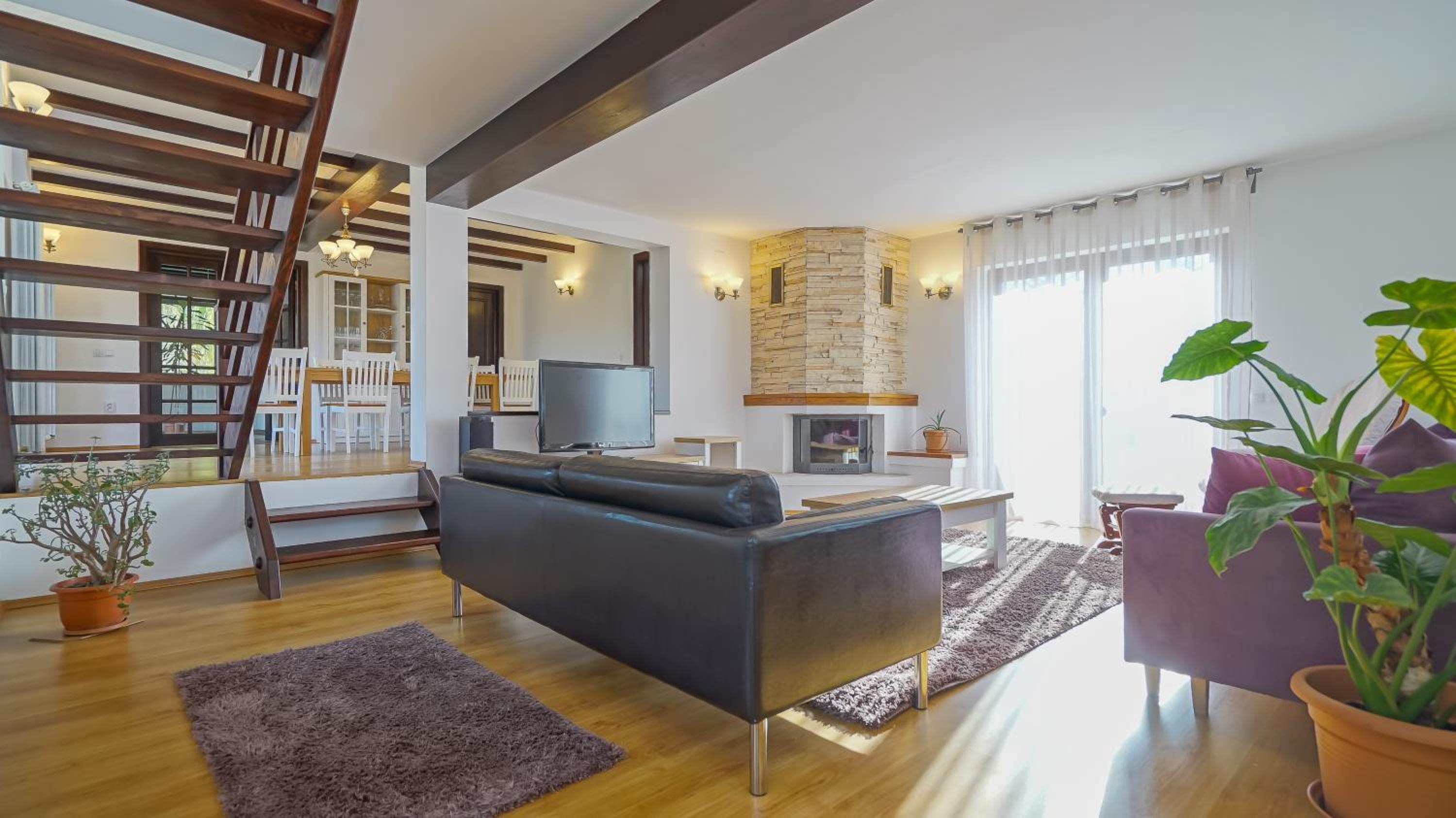 Four-Bedroom House photo 1