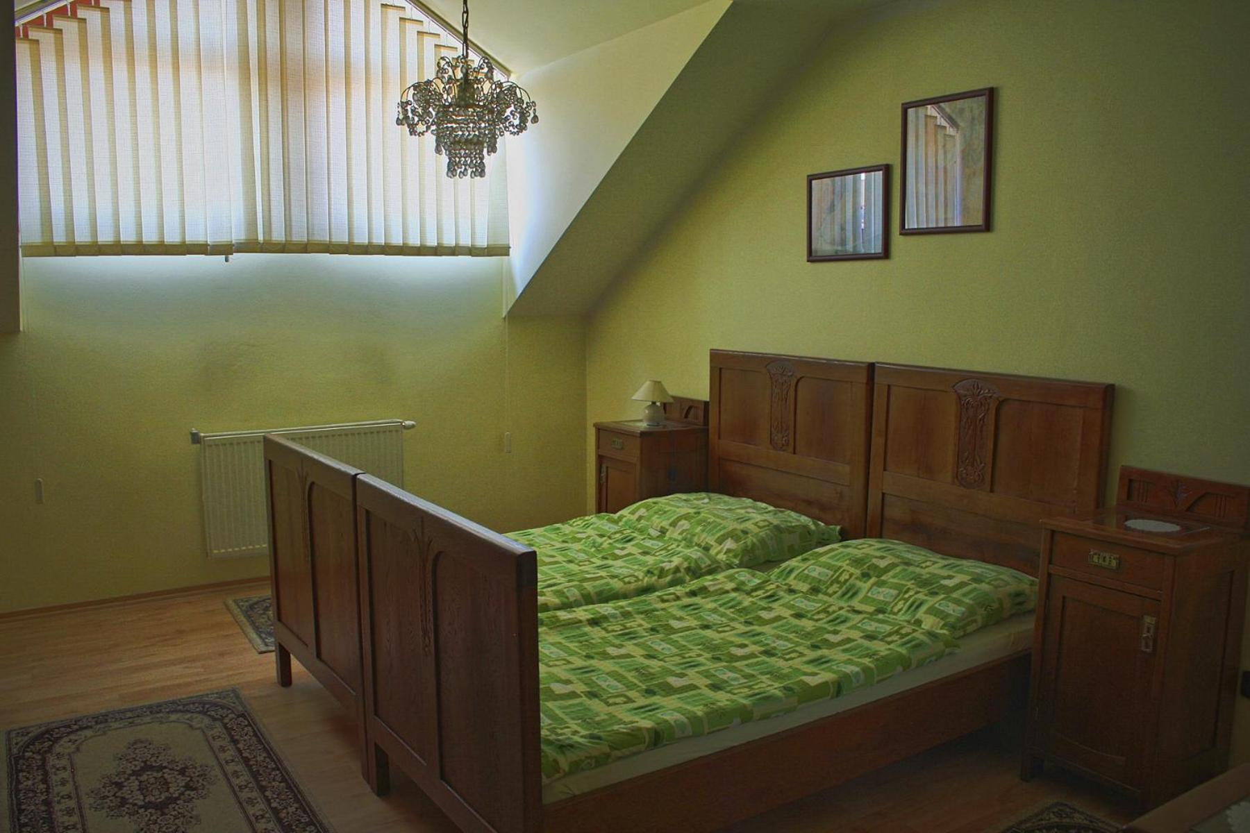 Suite - Photo 9