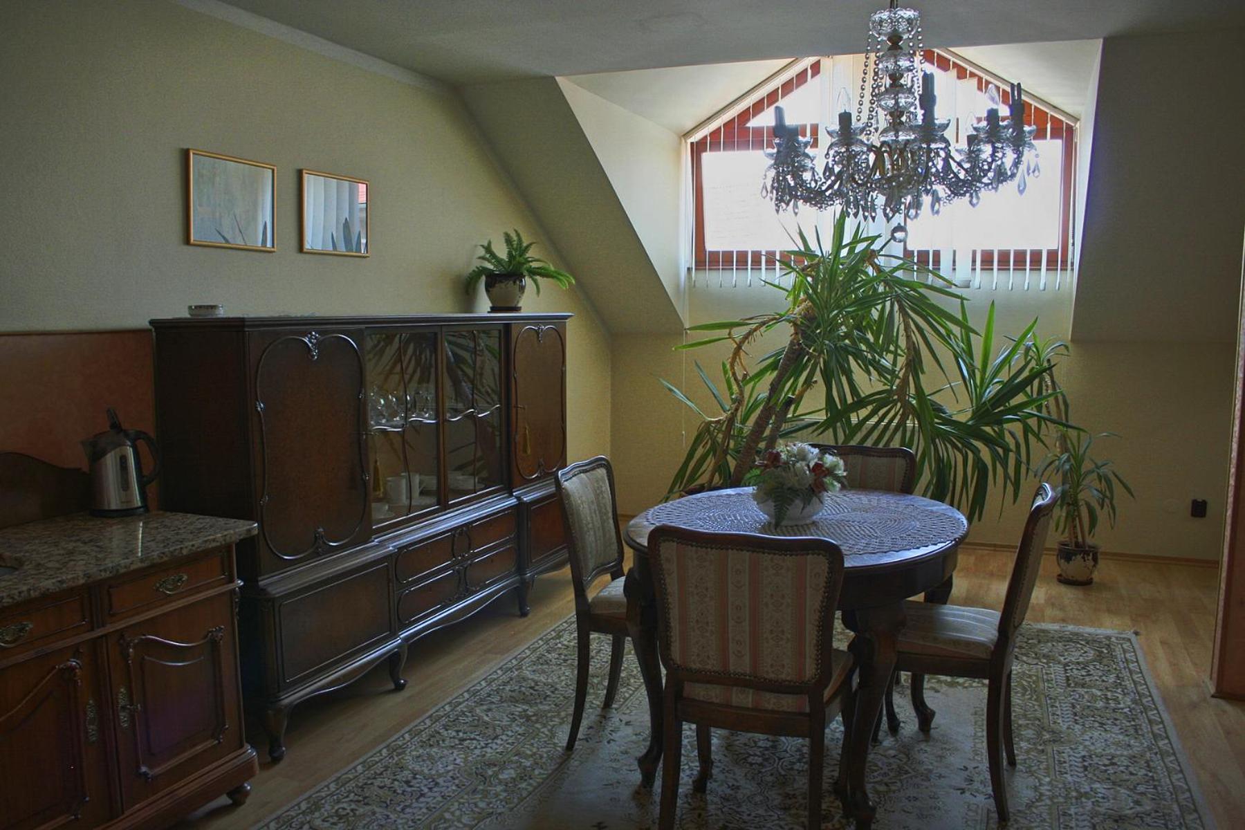 Suite - Photo 6