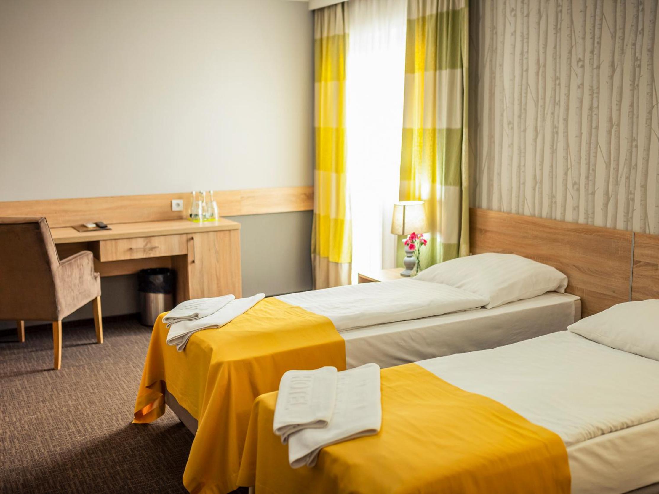 Superior Double Room with Balcony - Photo 7