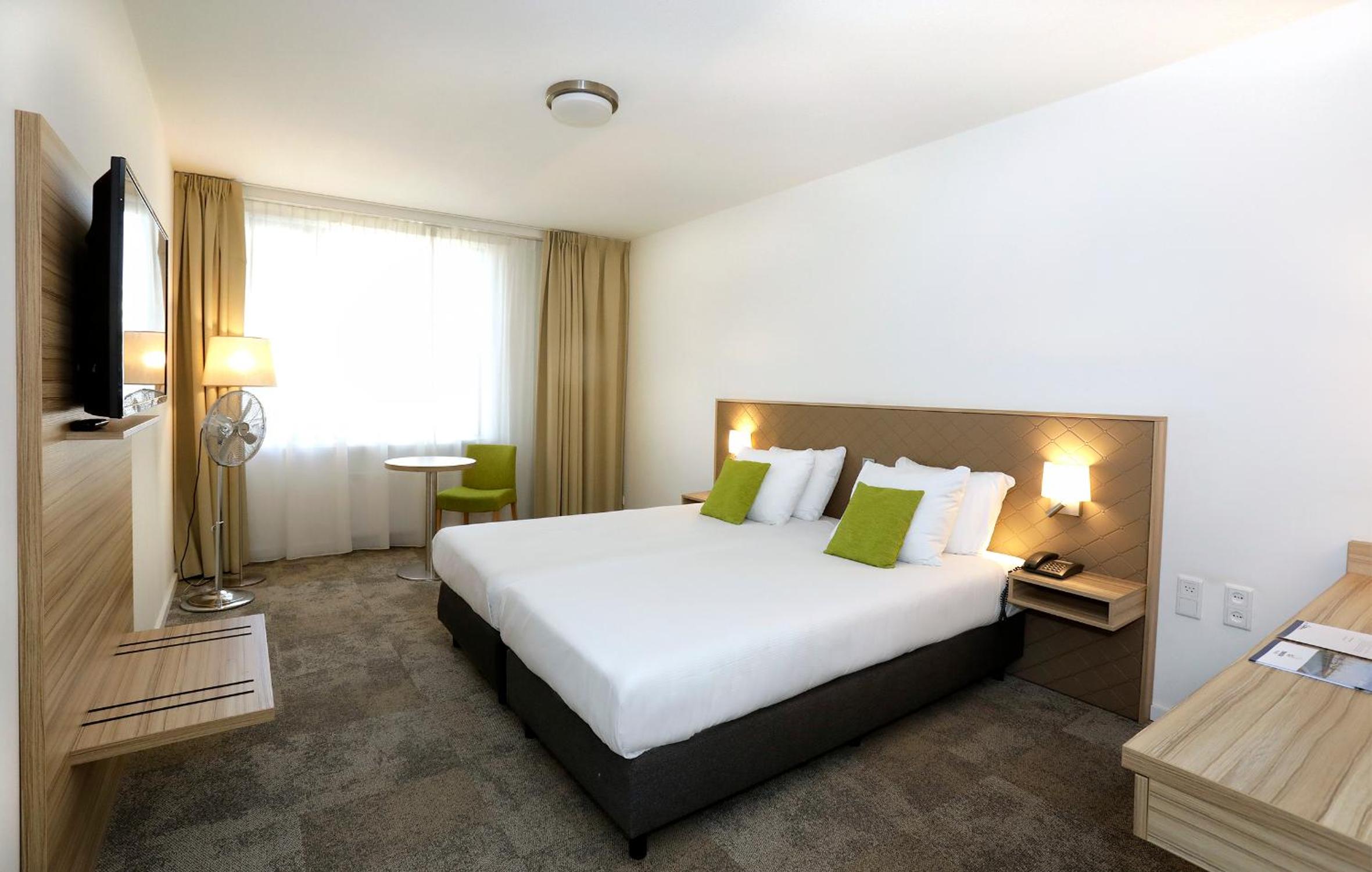 Comfort Room - Photo 5