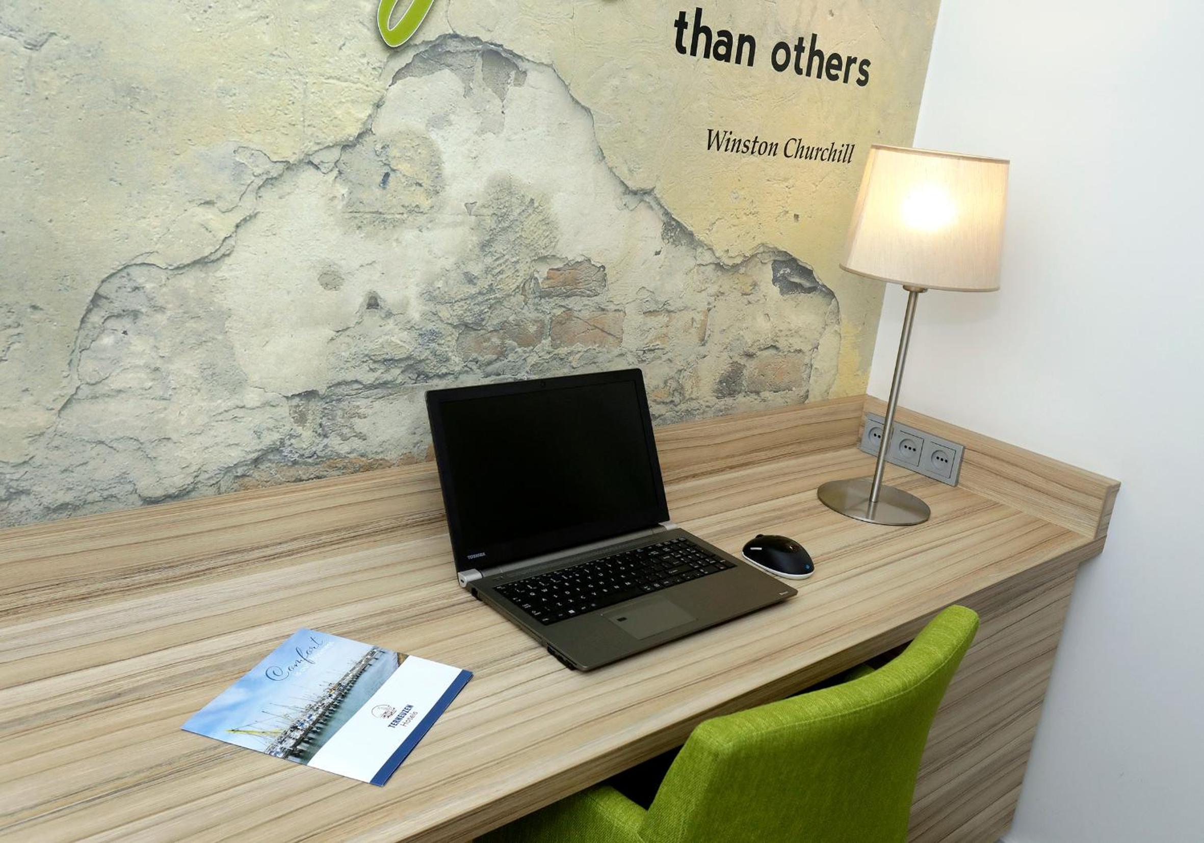Comfort Room - Photo 13