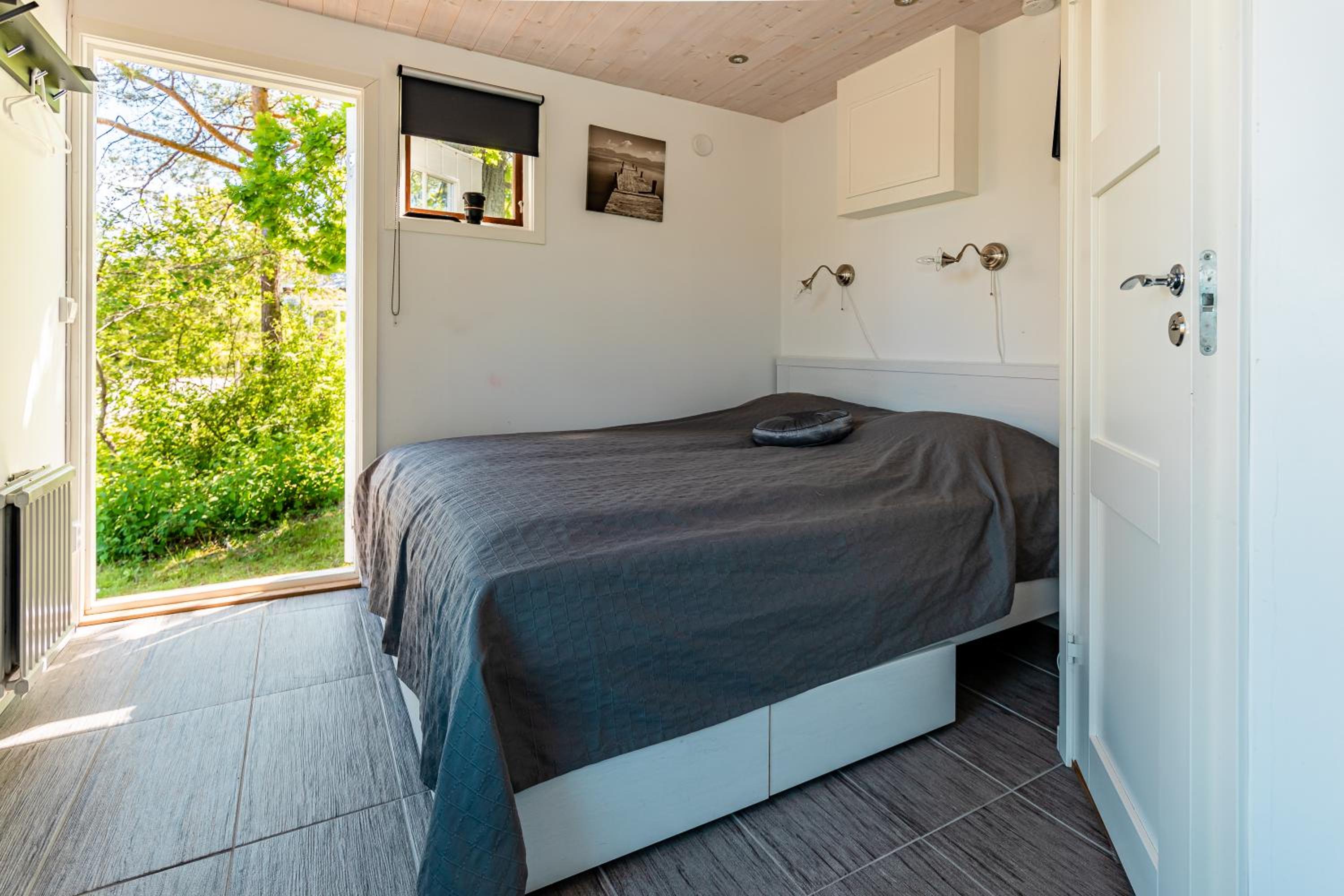 Deluxe Cottage (2 Adults) photo 1