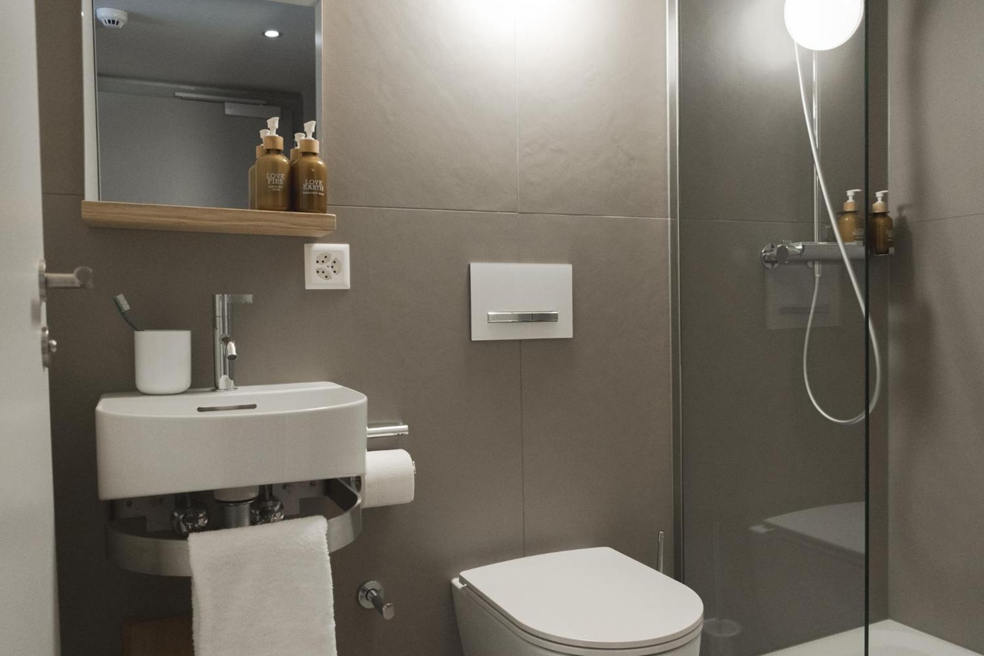 Penthouse Apartment - Photo 2