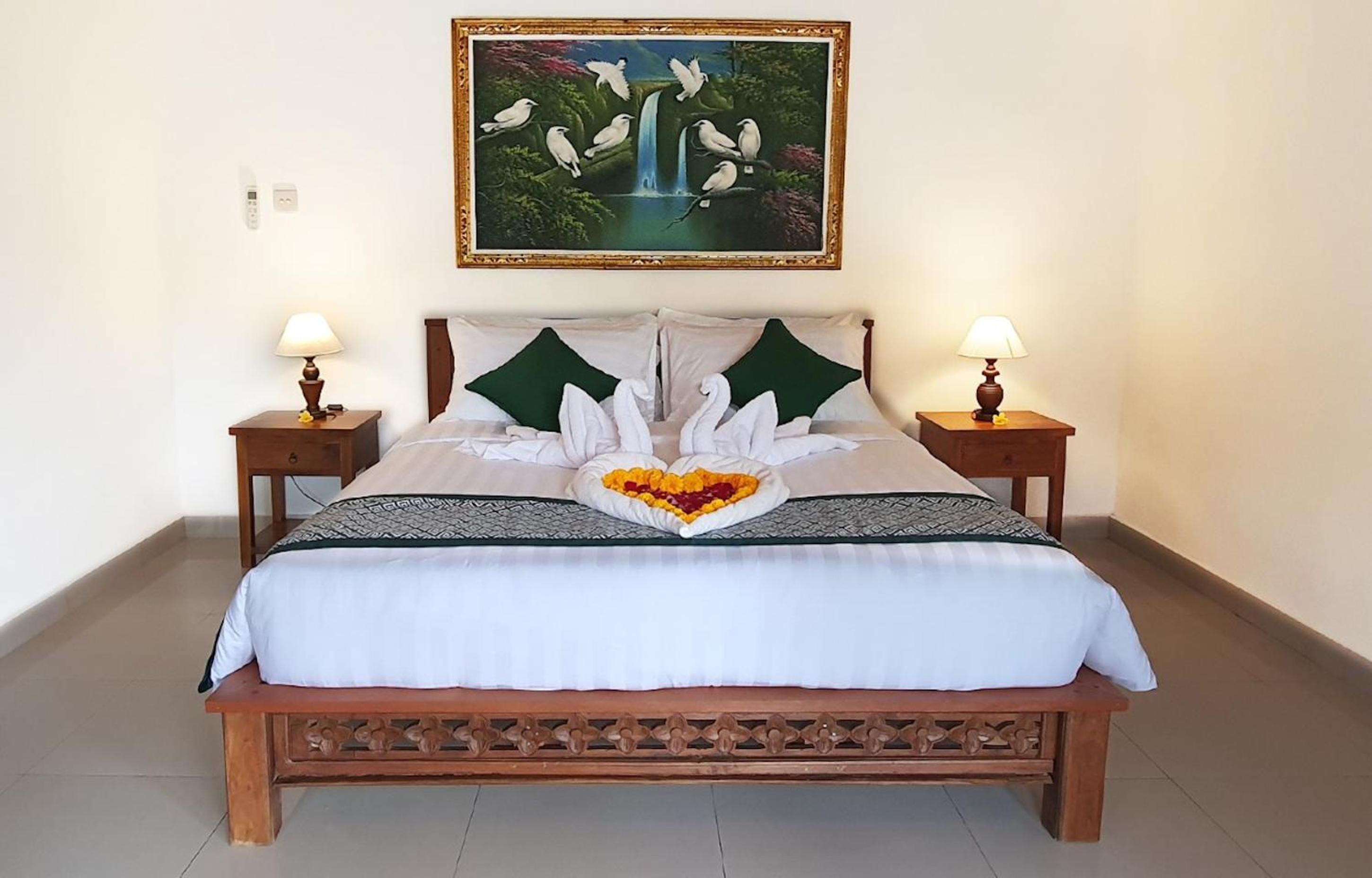 Deluxe Double Room with Balcony - Photo 1