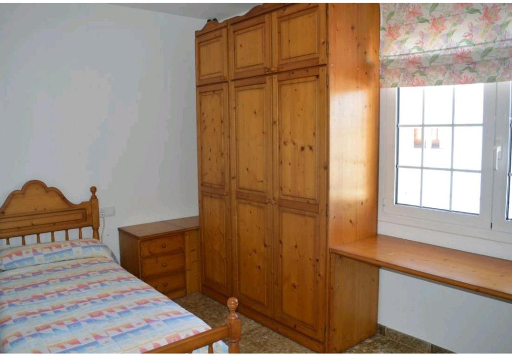 Casa de cinco habitaciones