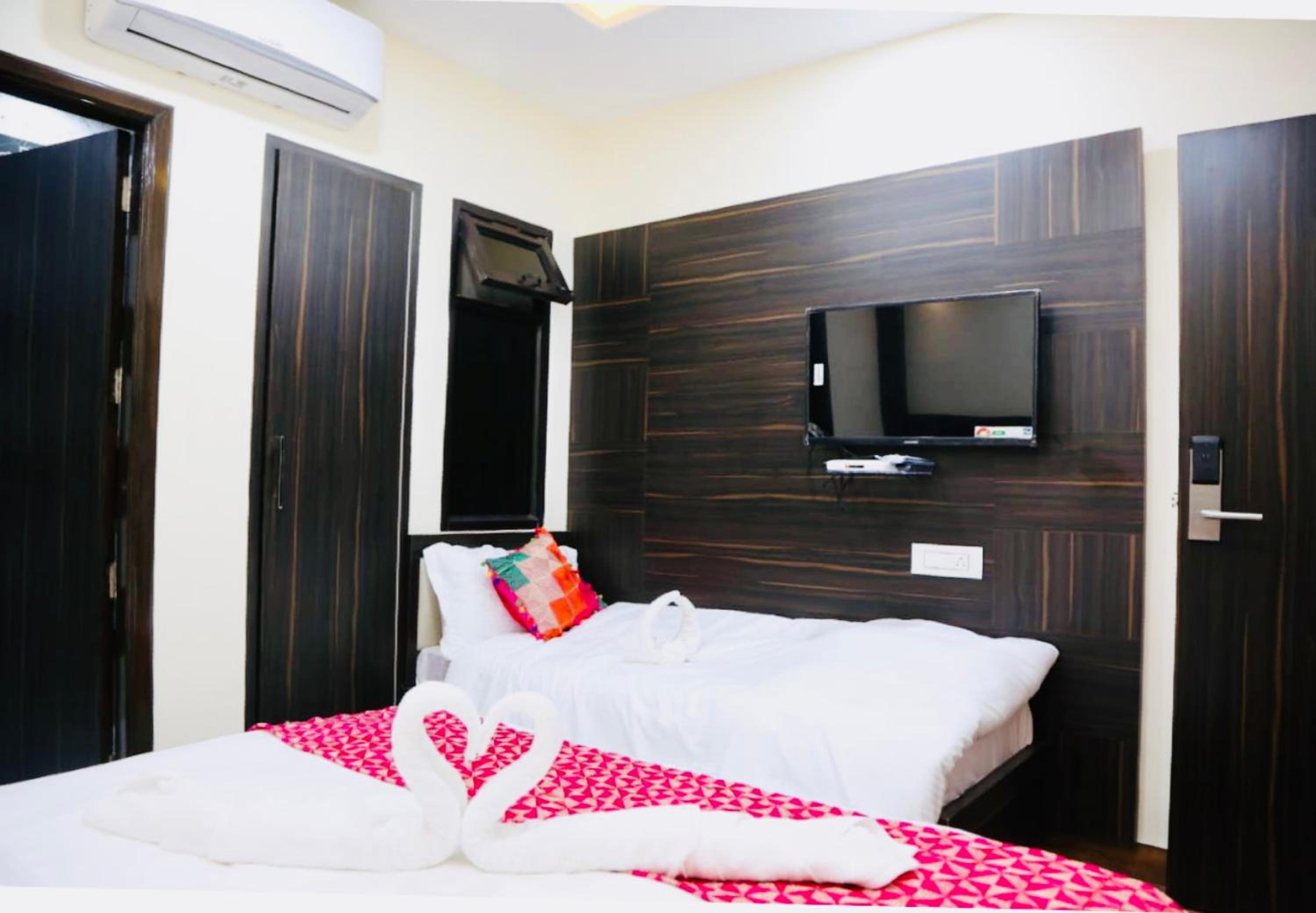 Luxury Triple Room - Photo 14