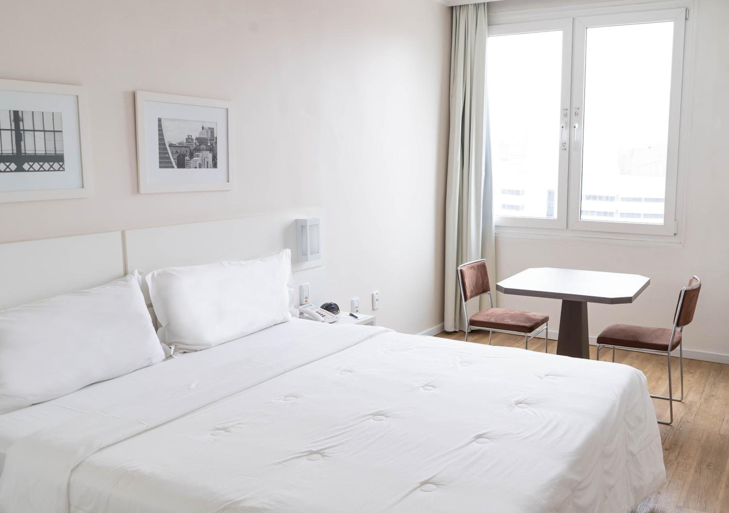 Standard Double Room with Double Bed - Photo 1