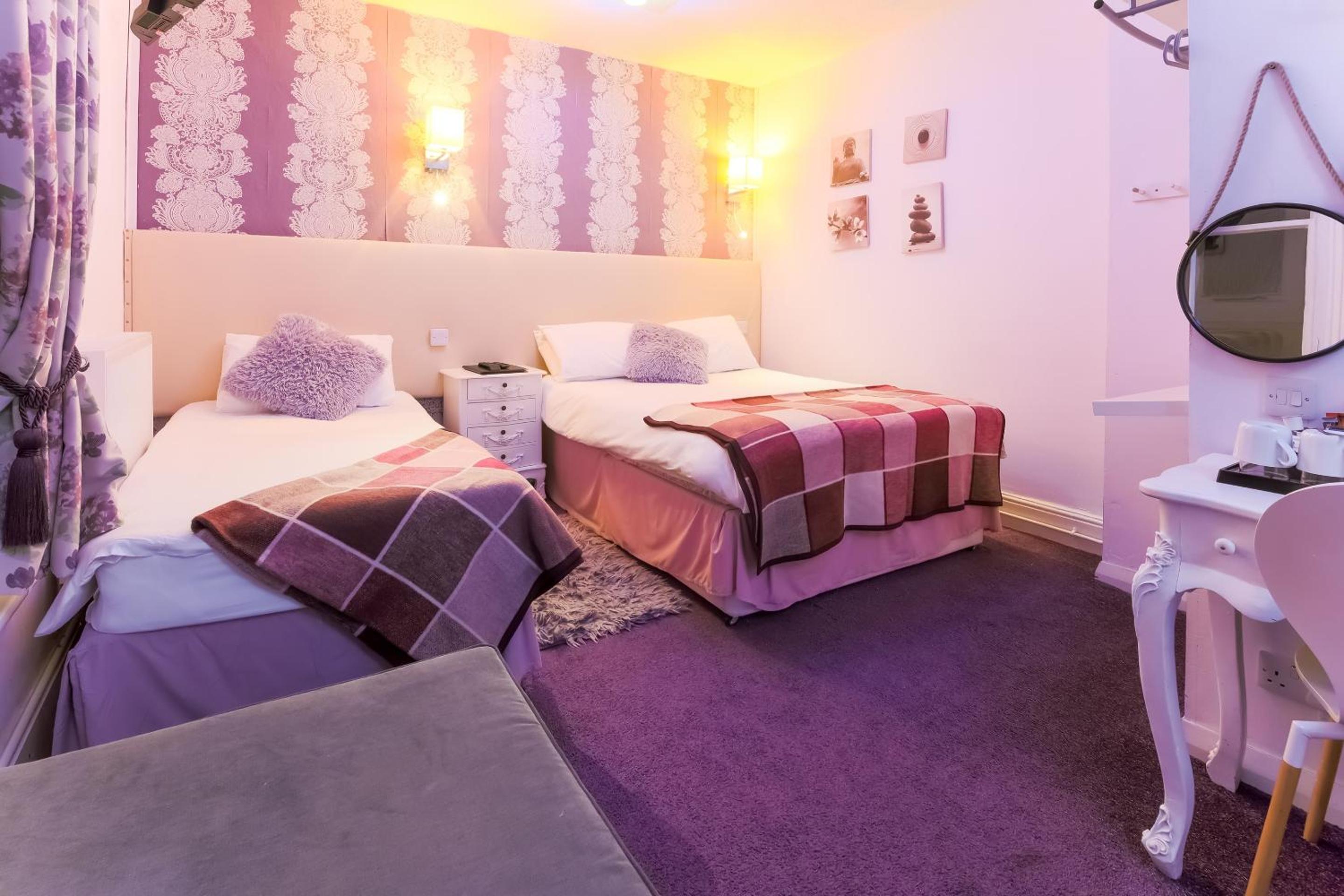 Deluxe Triple Room with Sea View photo 1
