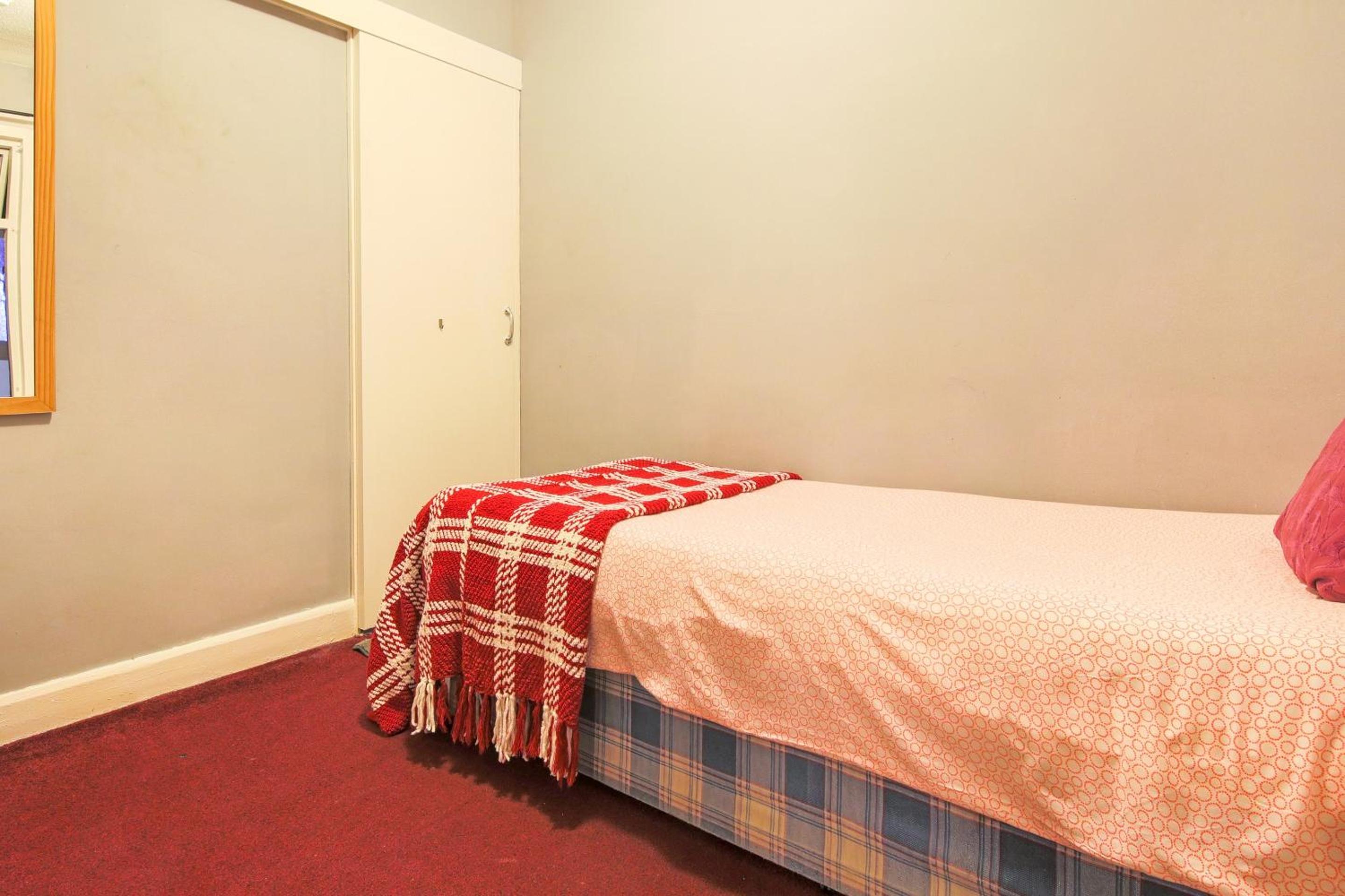 Standard Single Room photo 3