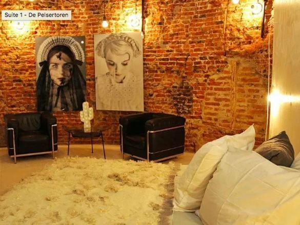 Suite - Photo 2