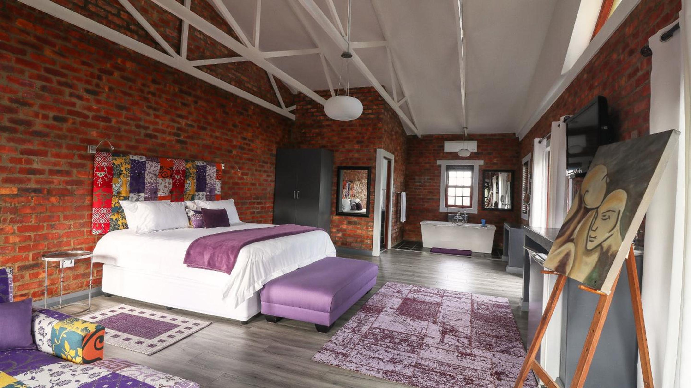 King Suite - Photo 6