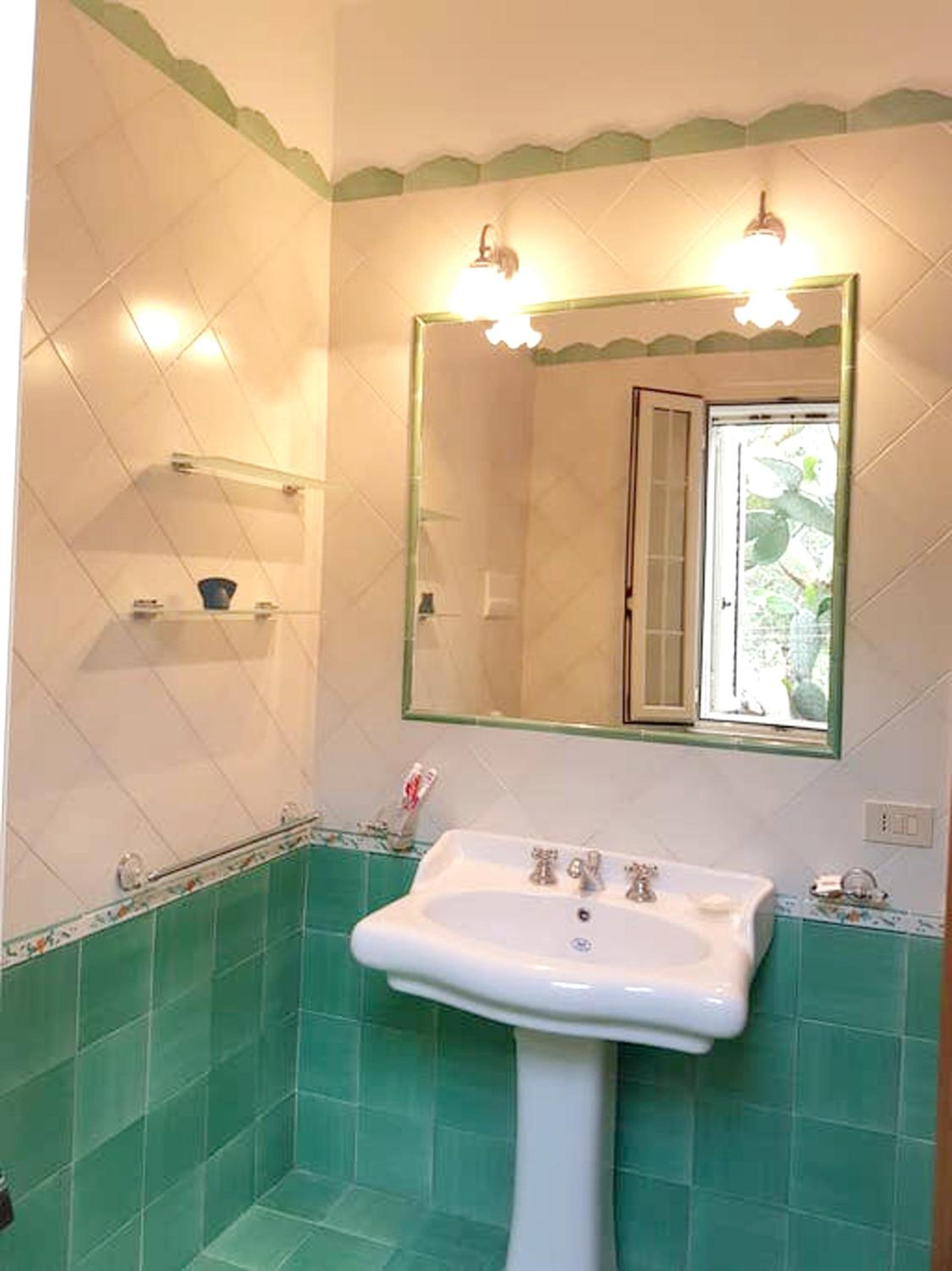 Three-Bedroom Villa photo 1
