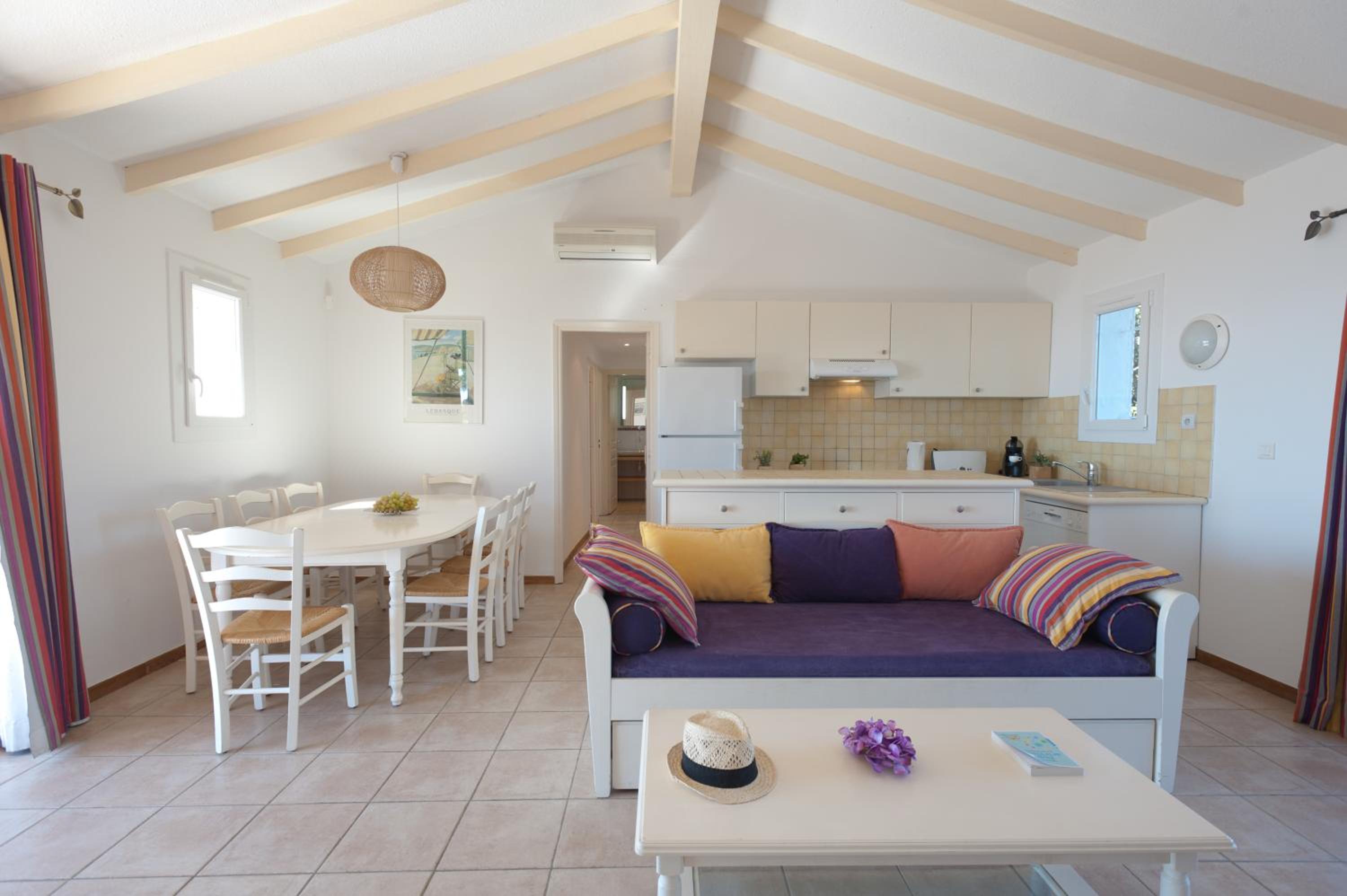 Classic Apartment - 2 Bedrooms