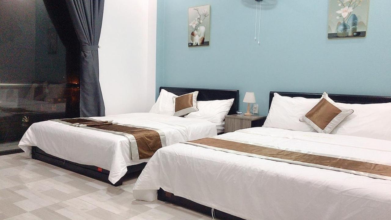 Twin Room with Balcony photo 2