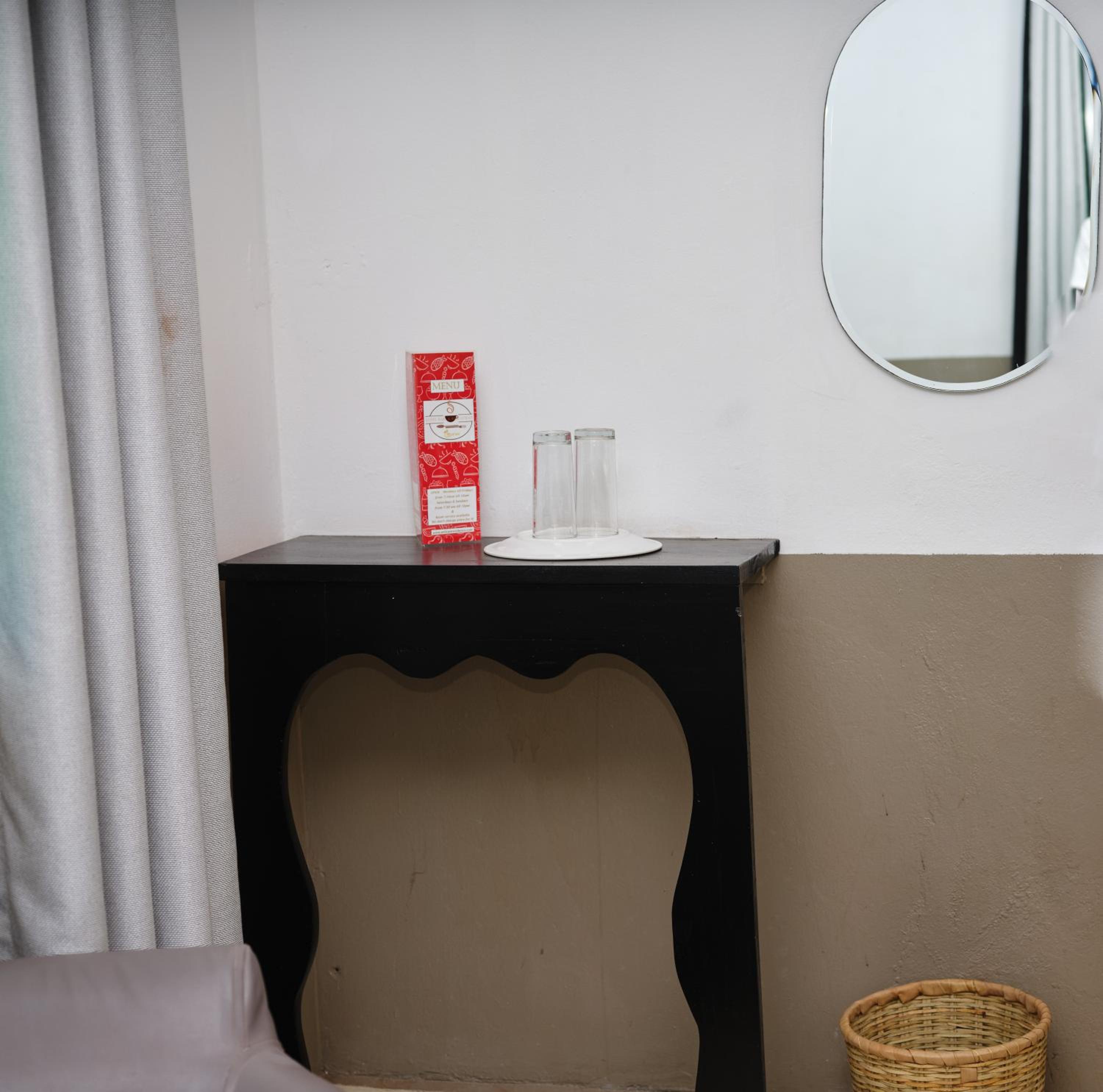 Standard Double Room photo 3