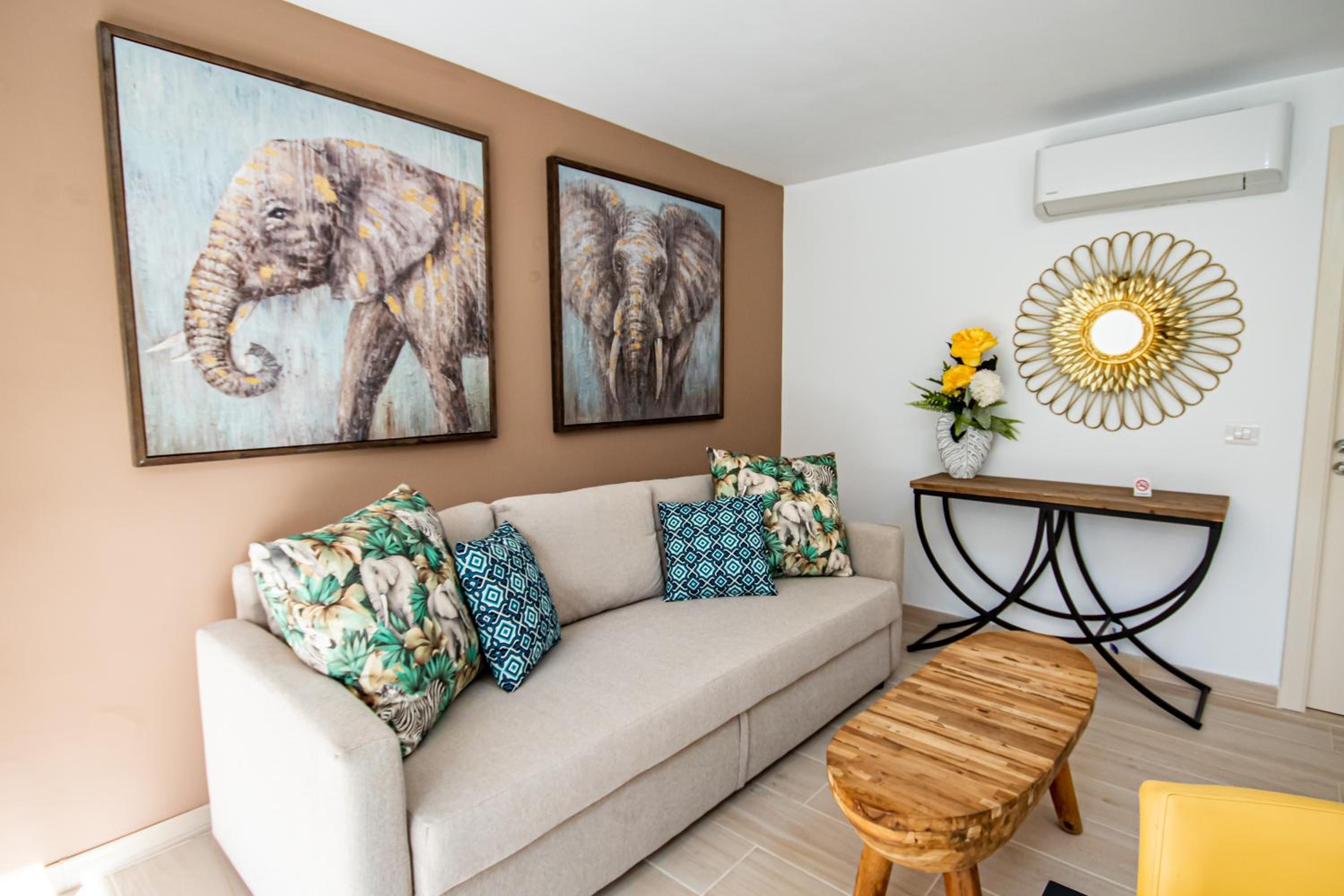 Apartamento de dos habitaciones con balcón