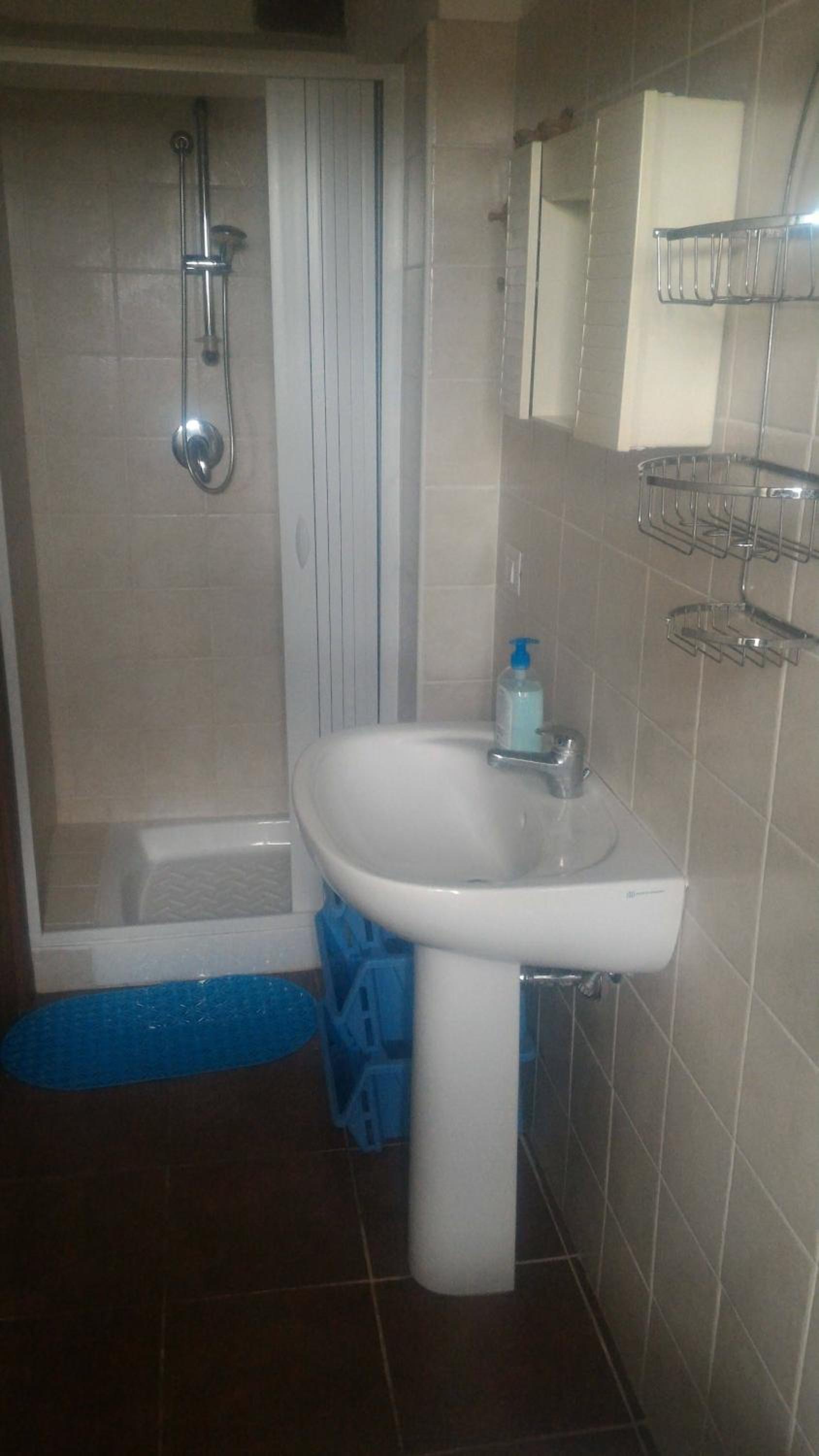 Quadruple Room with Private Bathroom