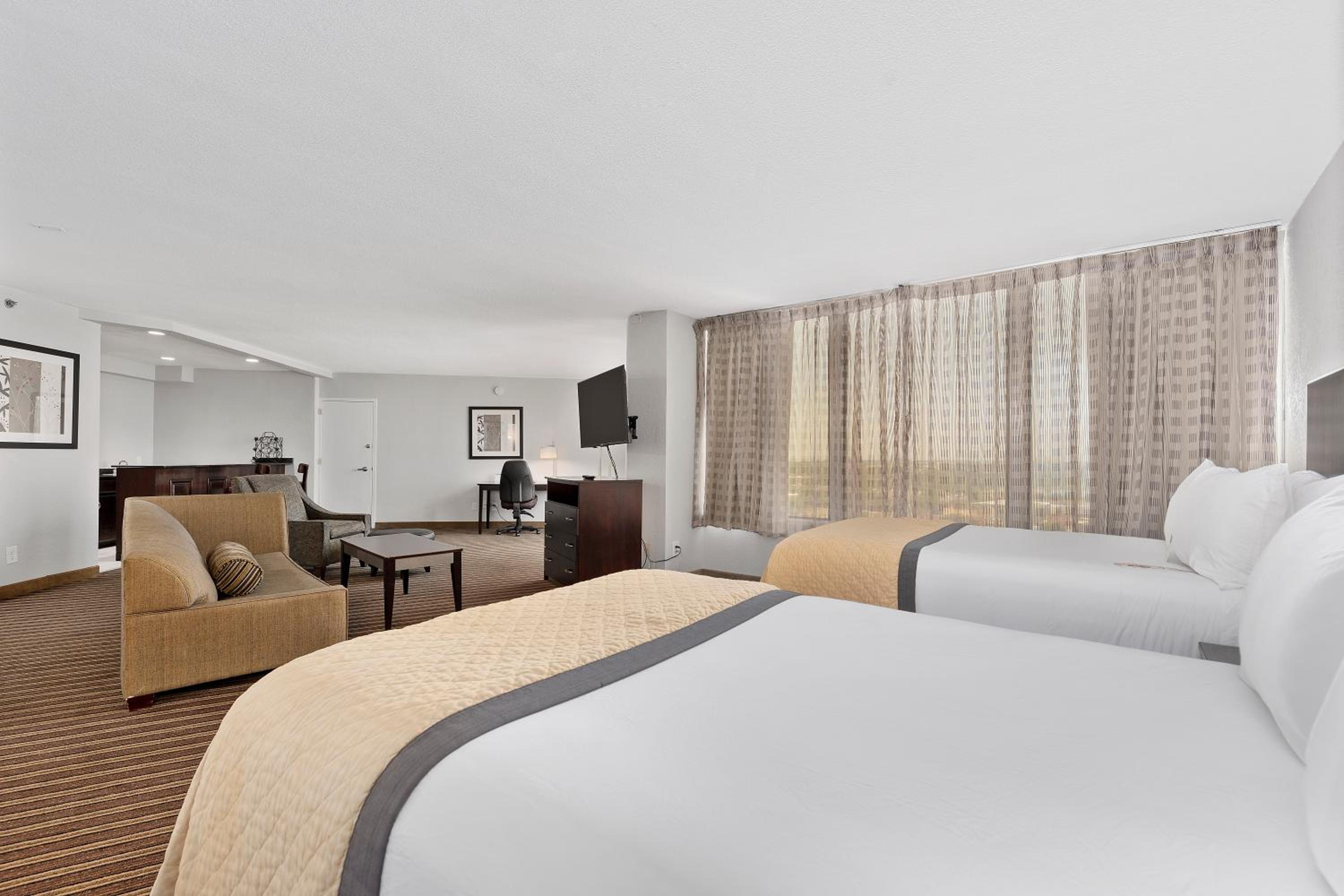 Executive Suite - Non-Smoking photo 1