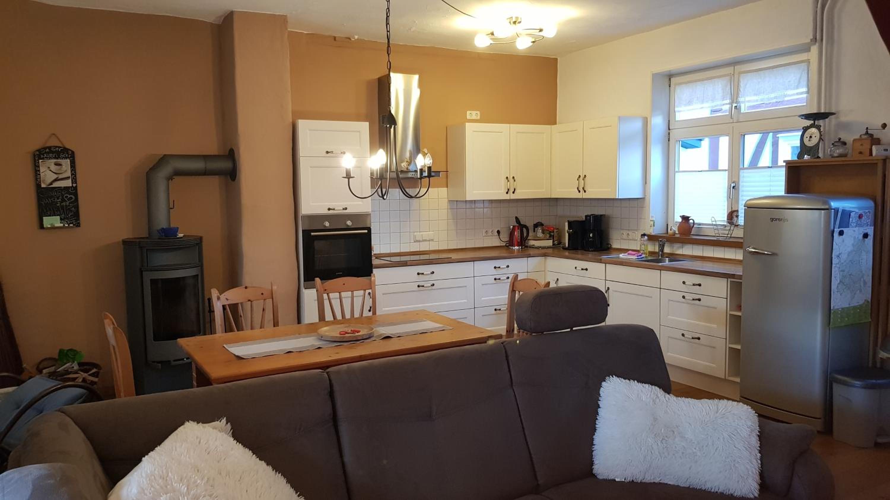 Apartment photo 2