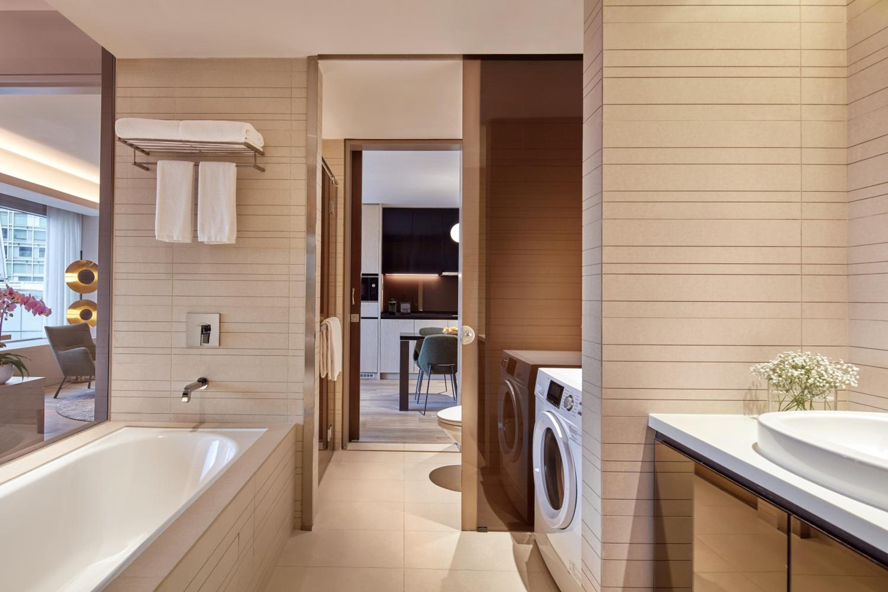 One-Bedroom Executive Suite  photo 3