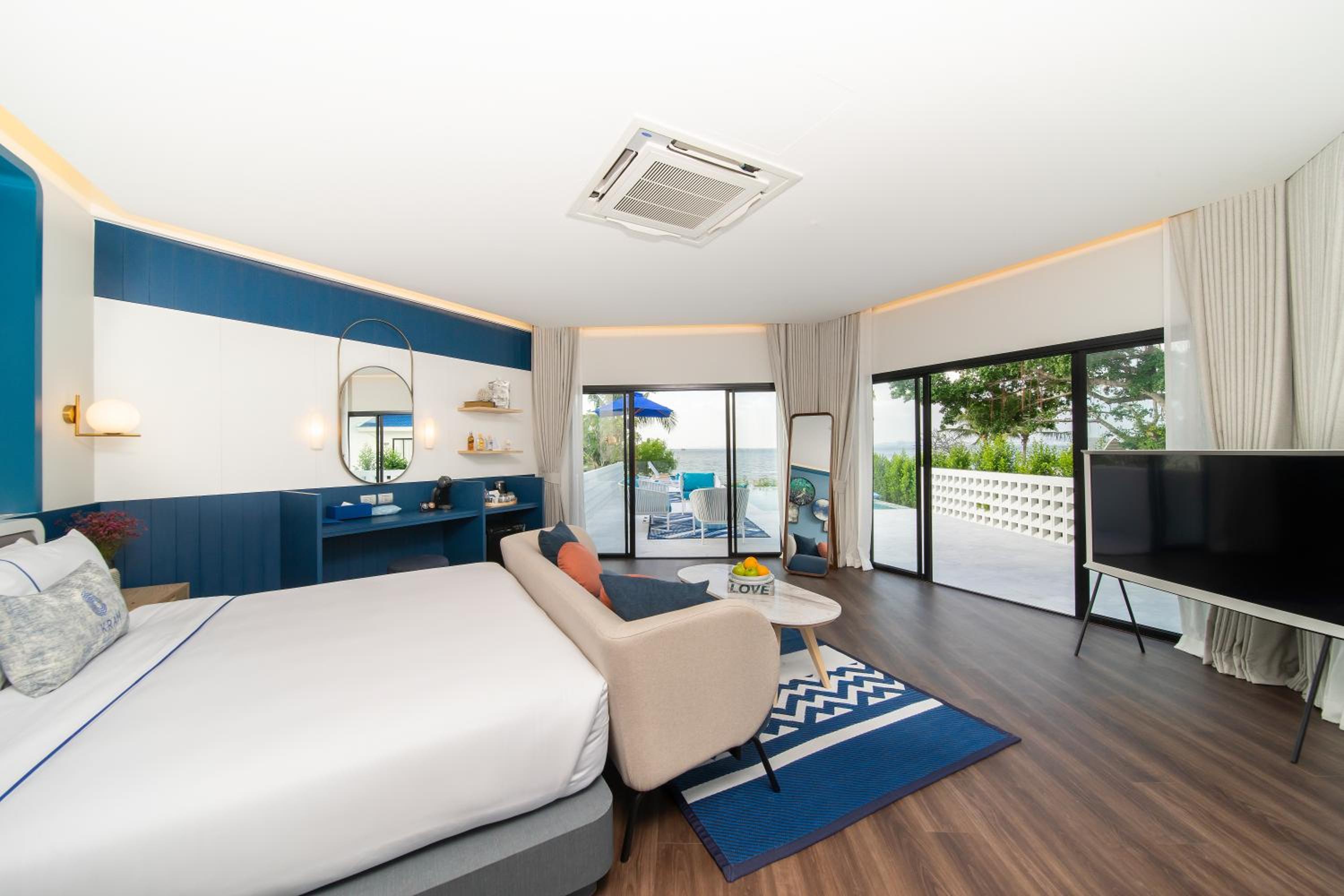 Villa - Beach Front thumbnail 5