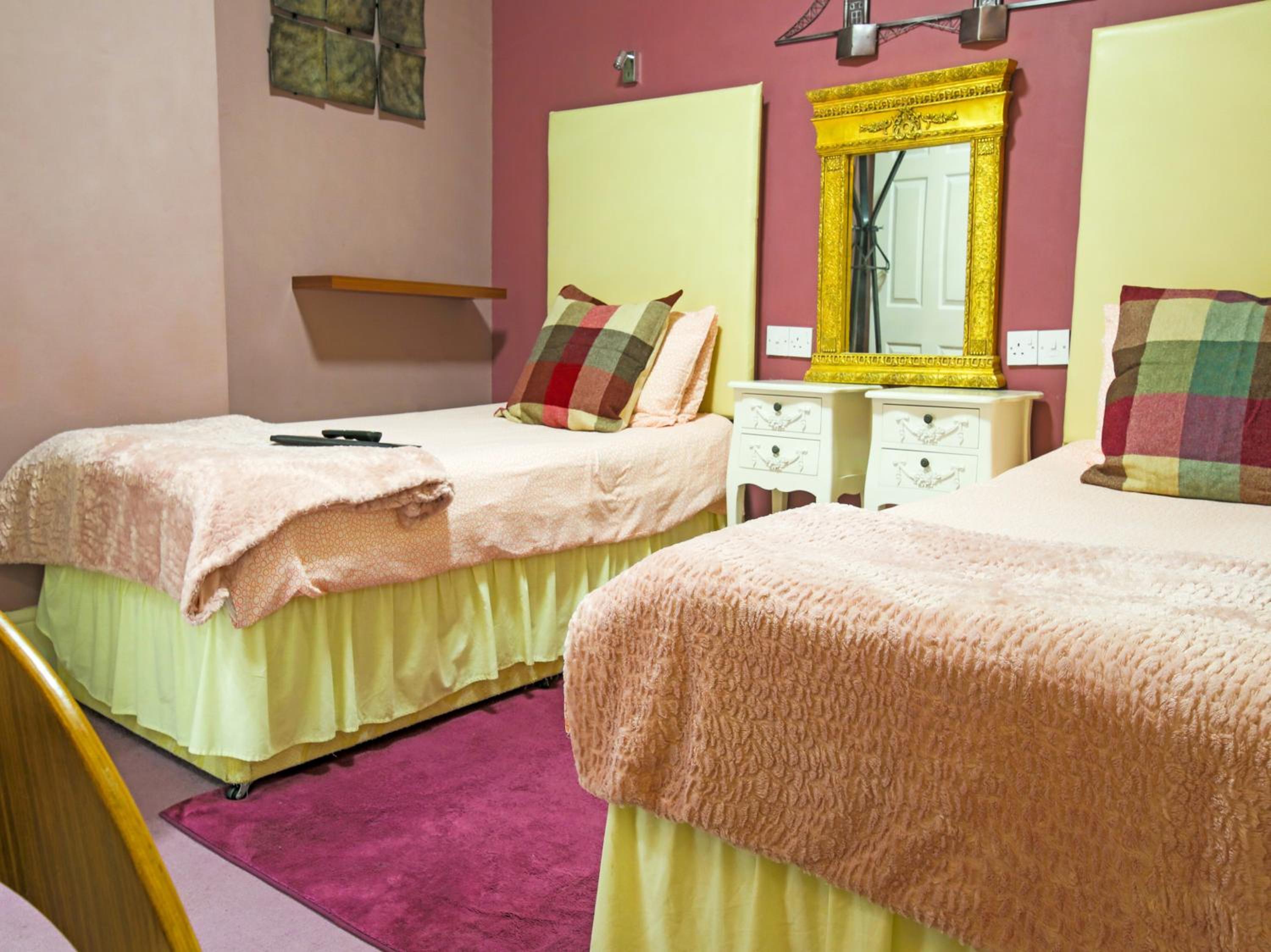 Standard Twin Room photo 1