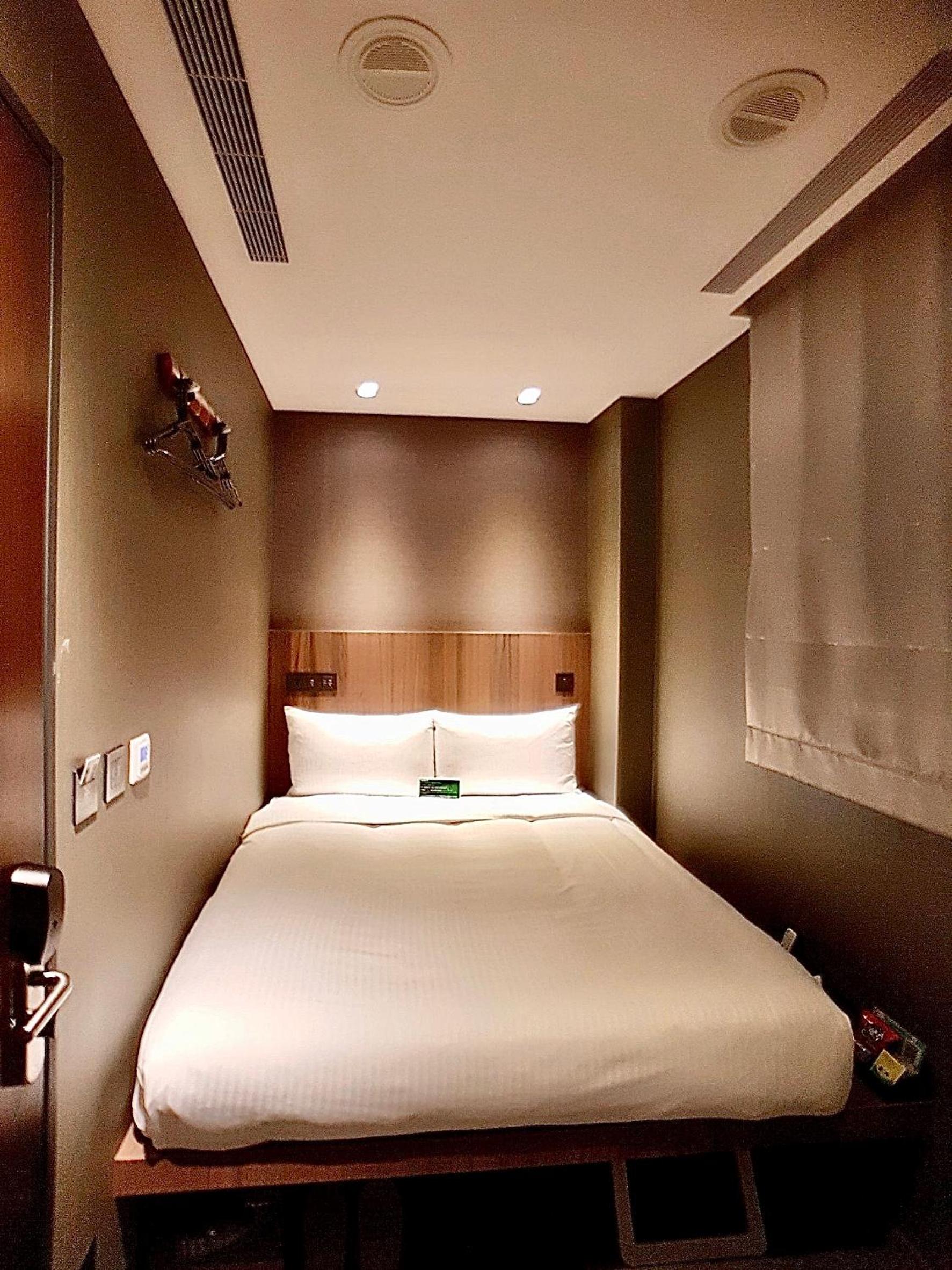 Small Double Room photo 1