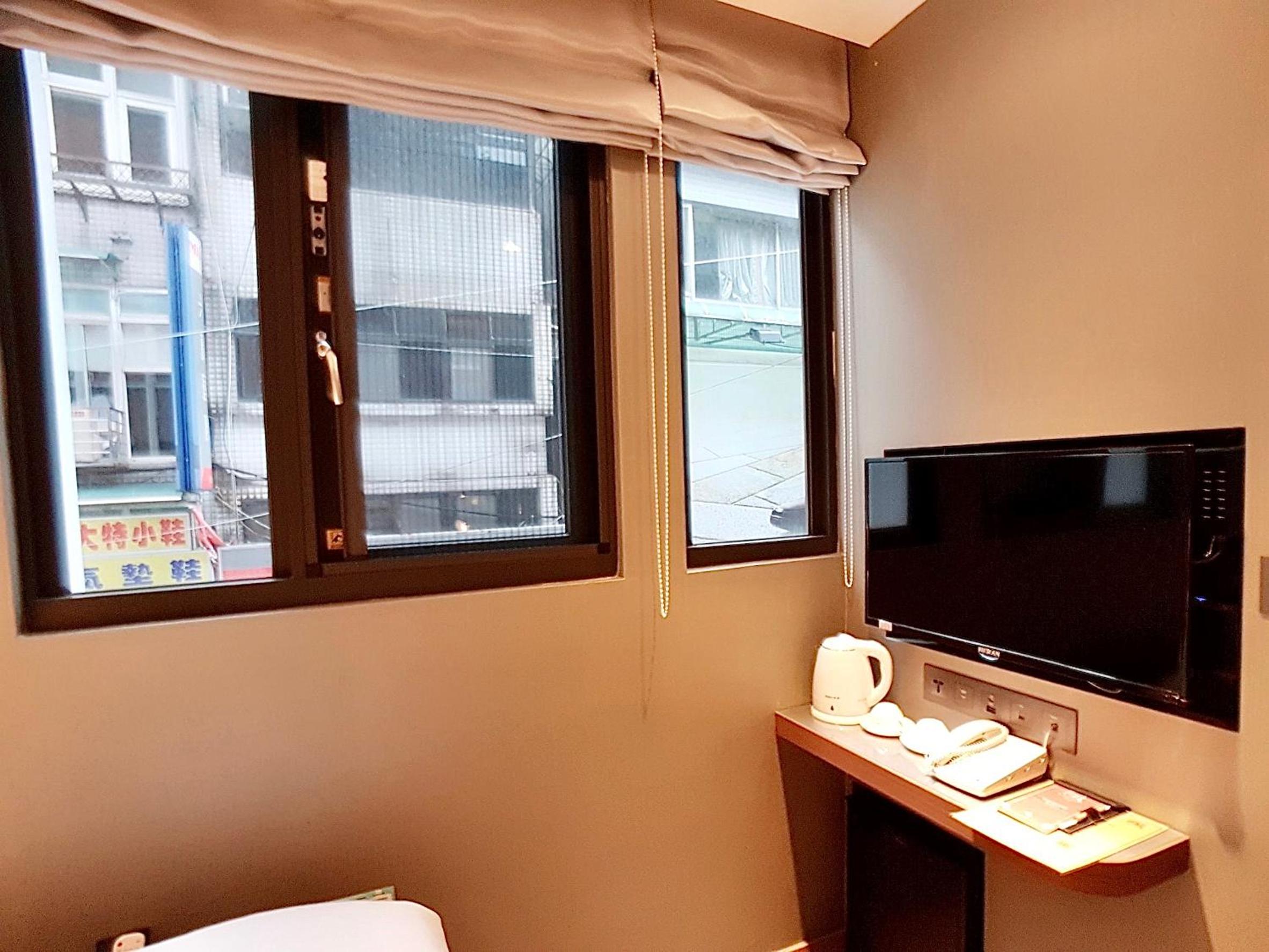 Small Double Room photo 2