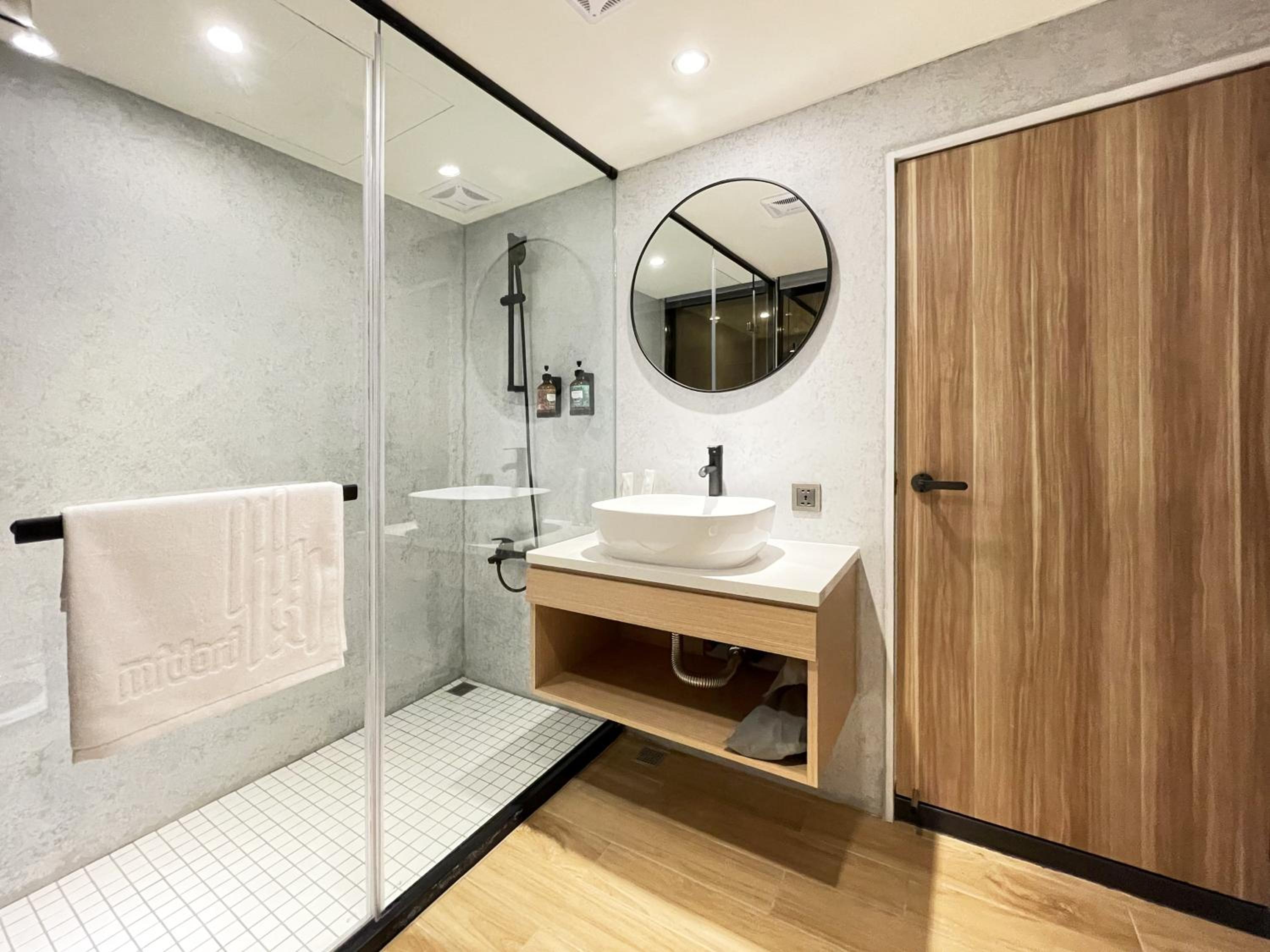 Standard Double Room - Photo 4